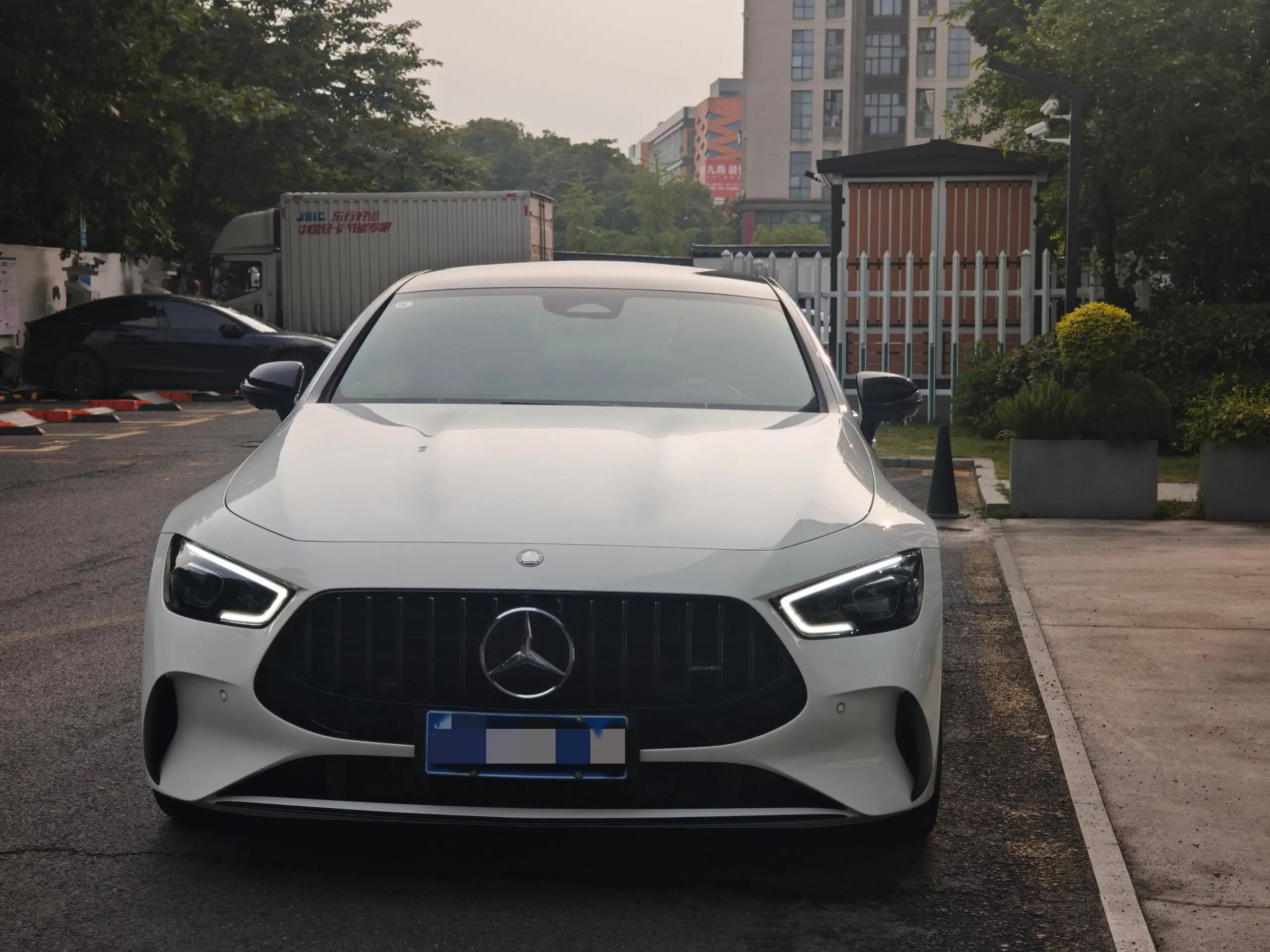 Mercedes-Benz AMG GT