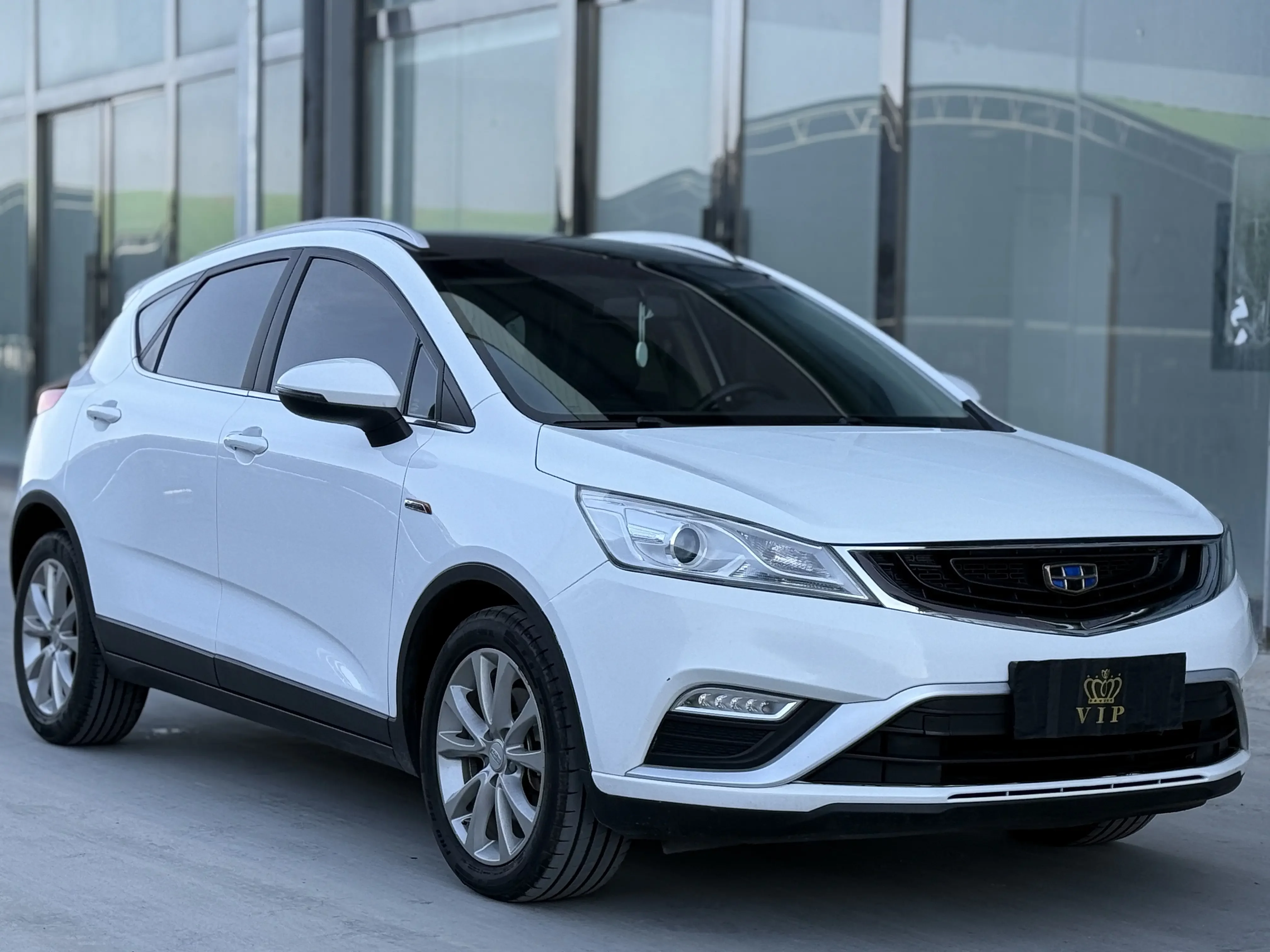 Geely Emgrand GS