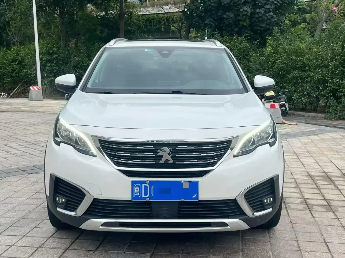 Peugeot 5008
