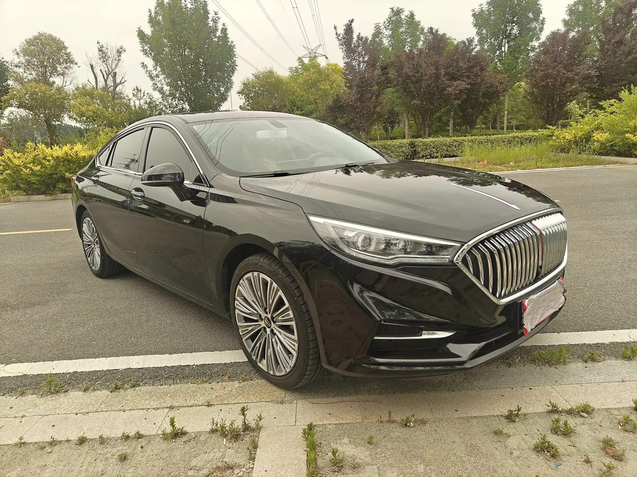 Hongqi H5 classic