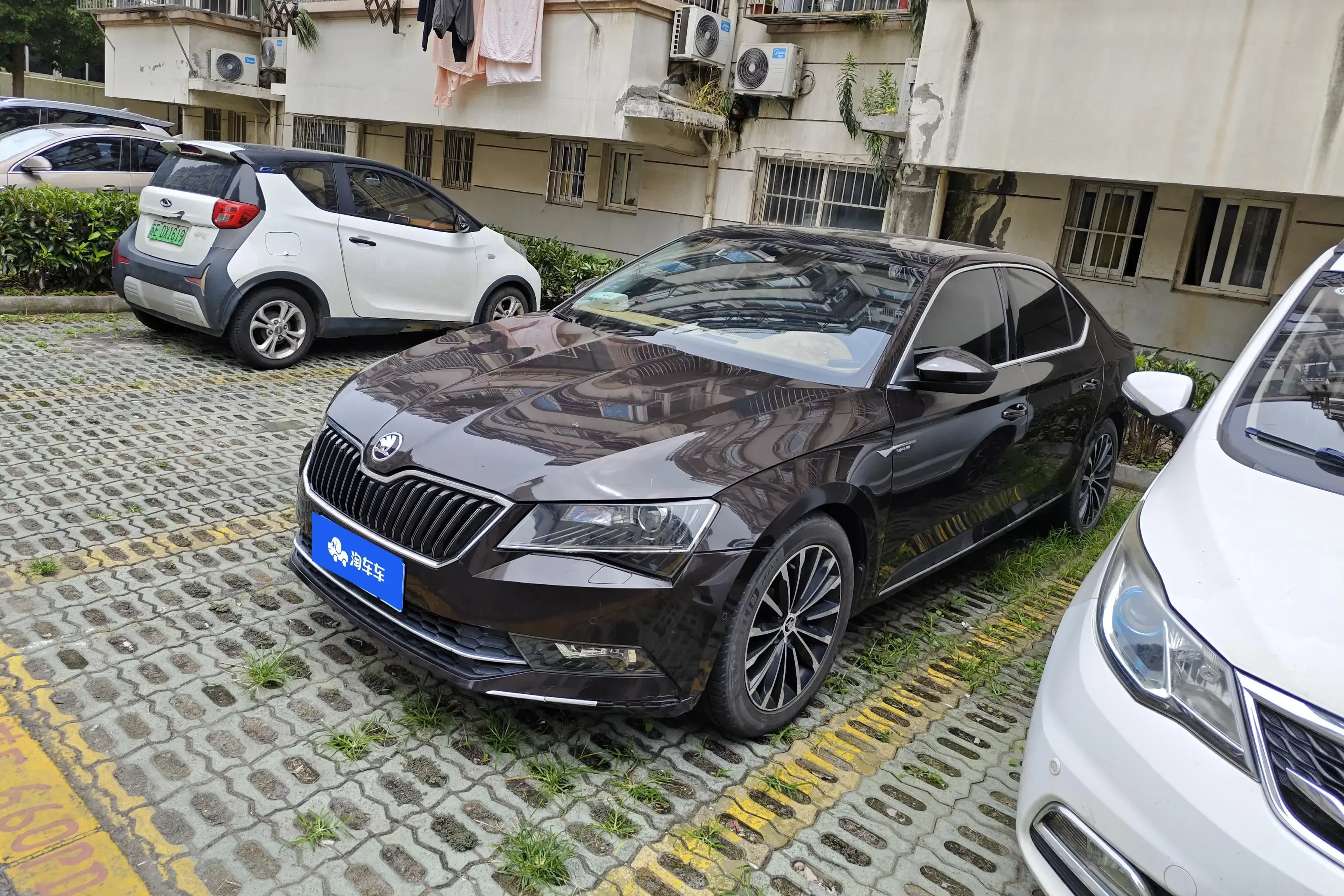 Skoda SuperB