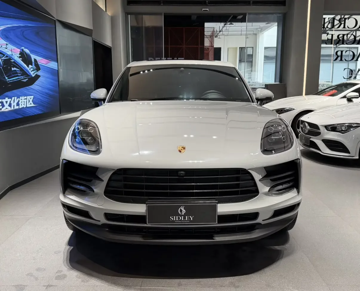 Porsche Macan  из Китая