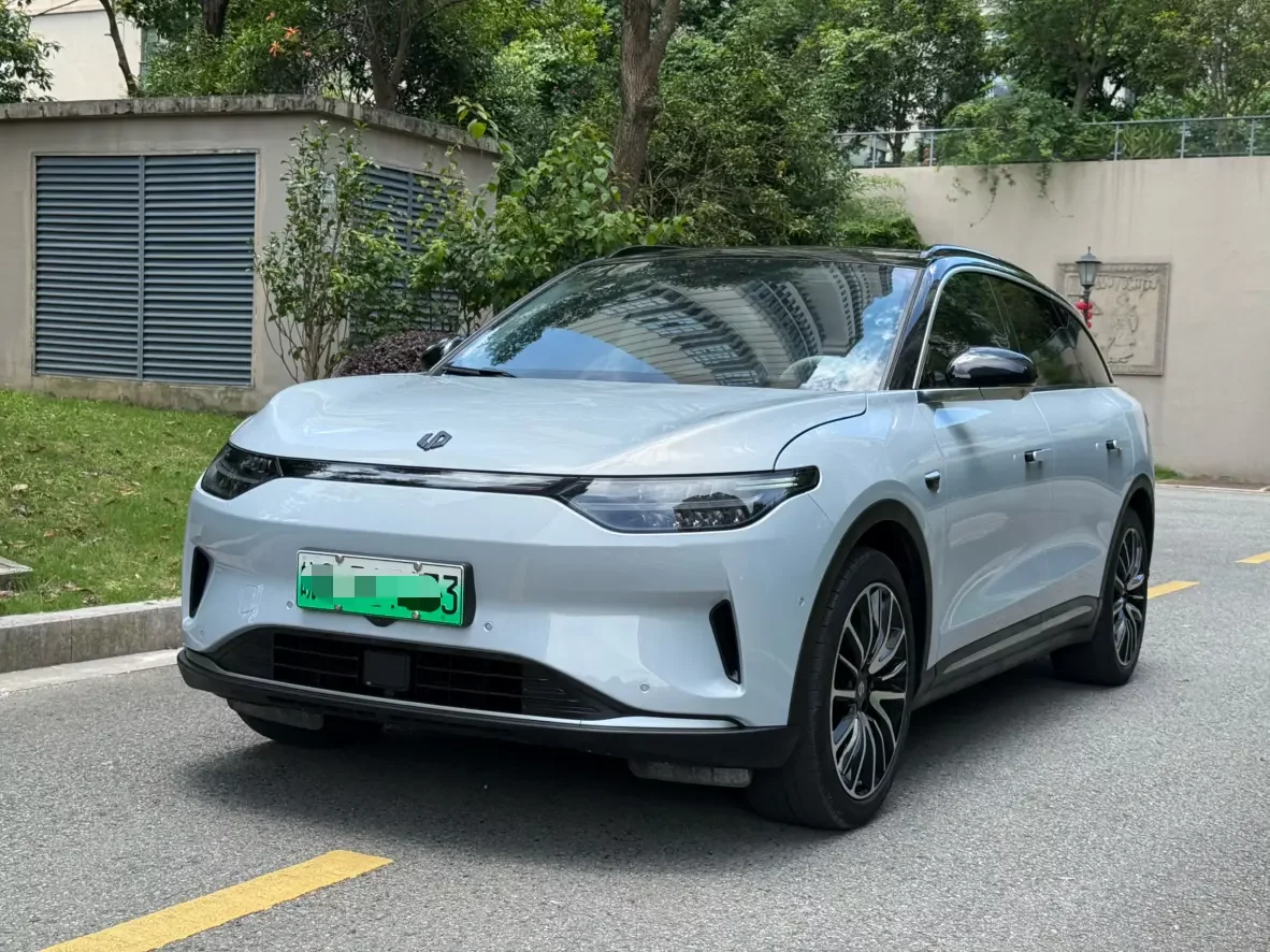 Leapmotor Zero running C11