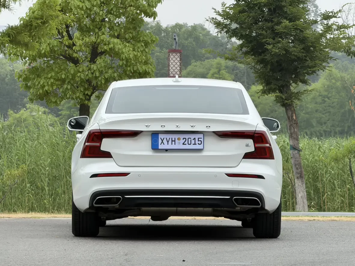 Volvo S60