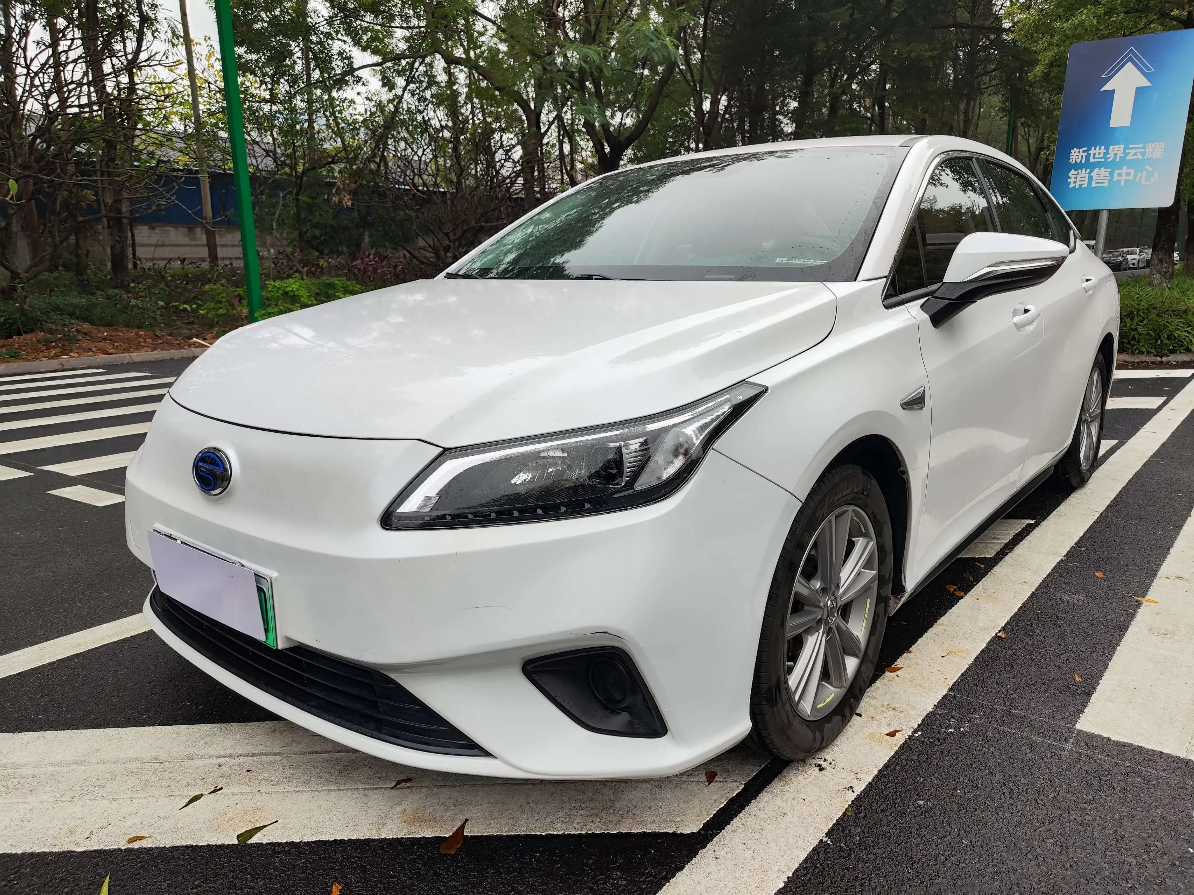 GAC AION S