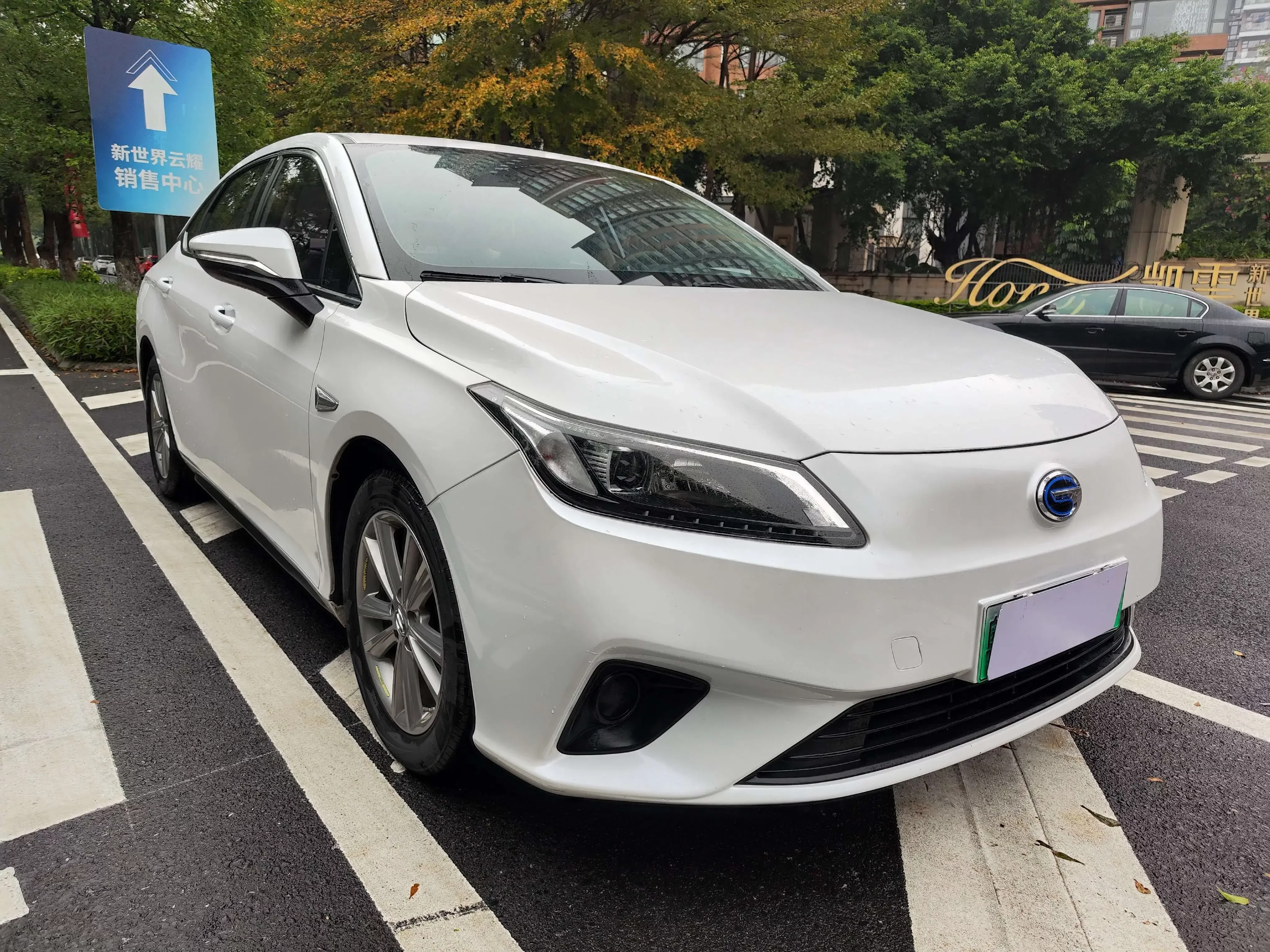 GAC AION S