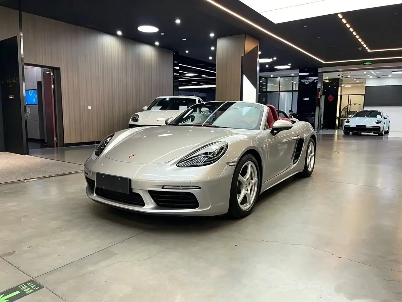 Porsche 718