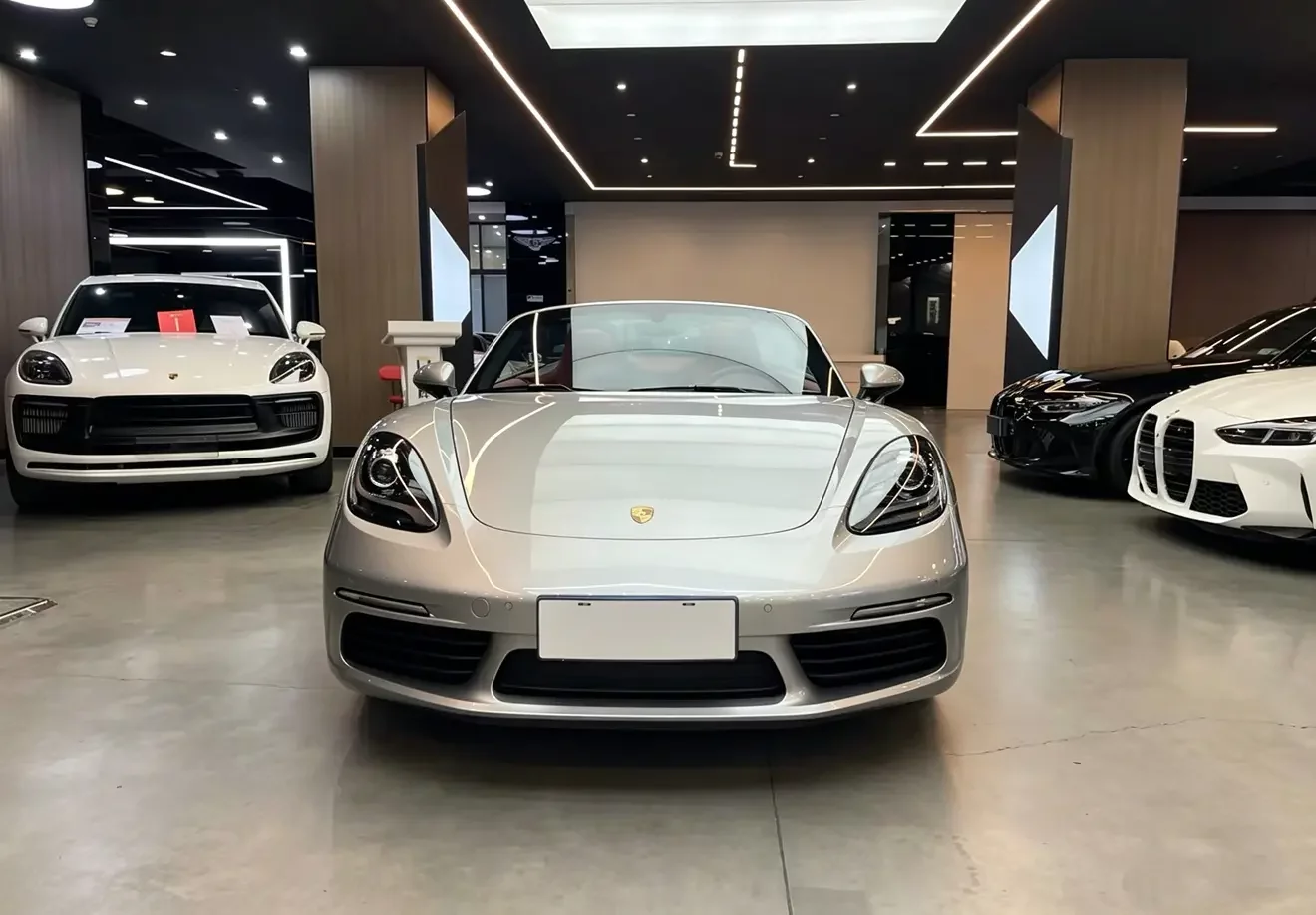 Porsche 718