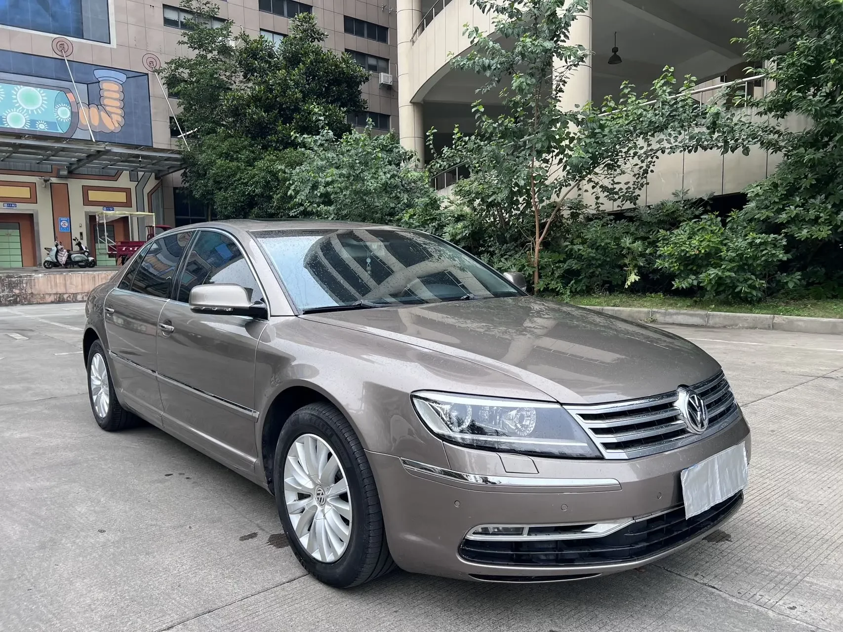 Volkswagen Phaeton / Phideon