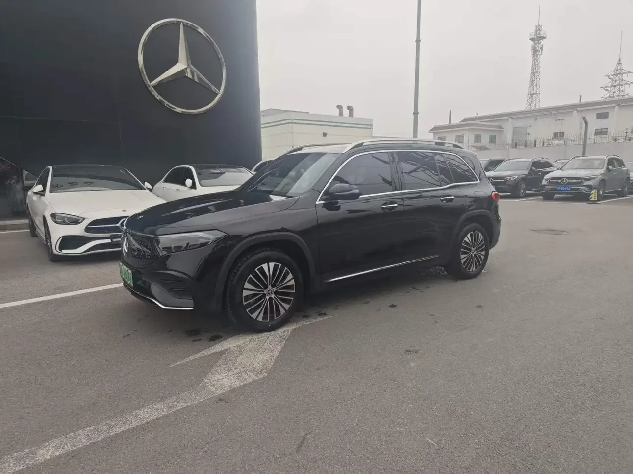 Mercedes-Benz EQB