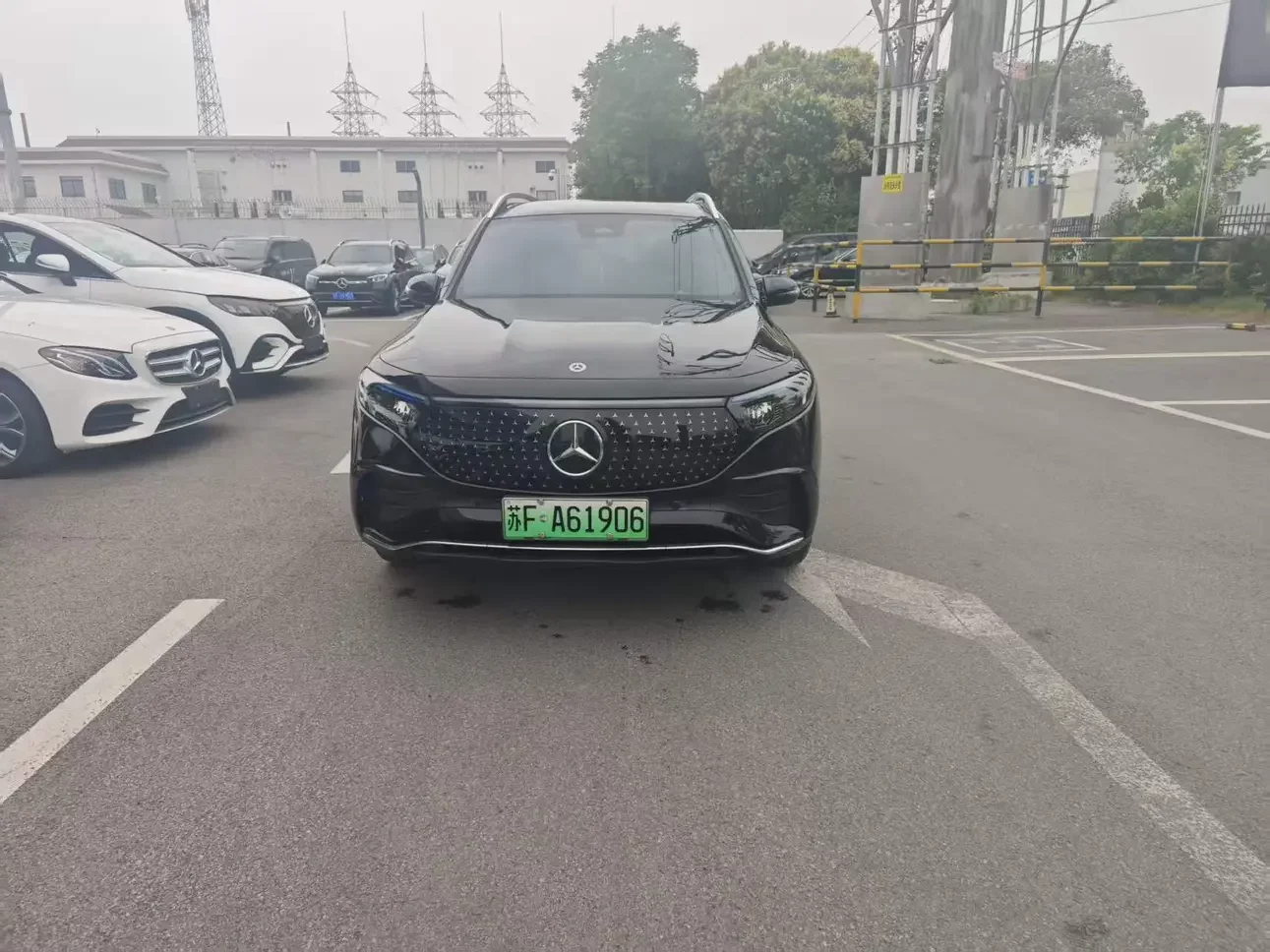 Mercedes-Benz EQB