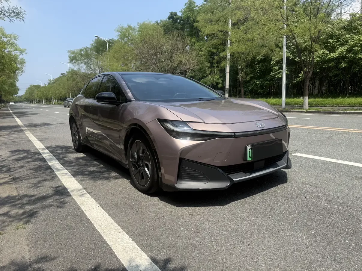Toyota bZ3