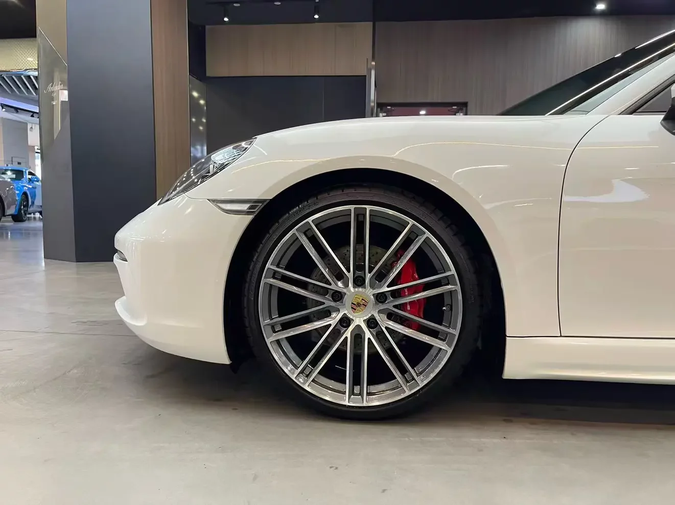 Porsche 718
