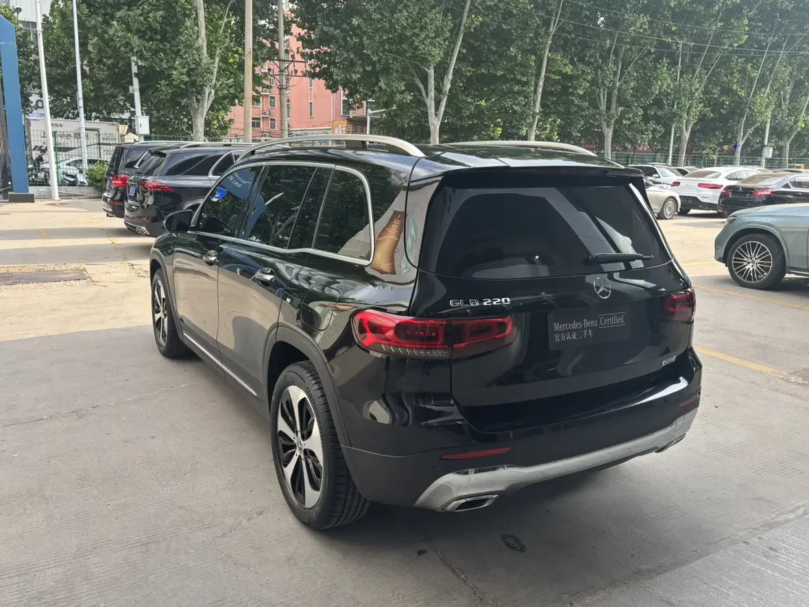 Mercedes-Benz GLB