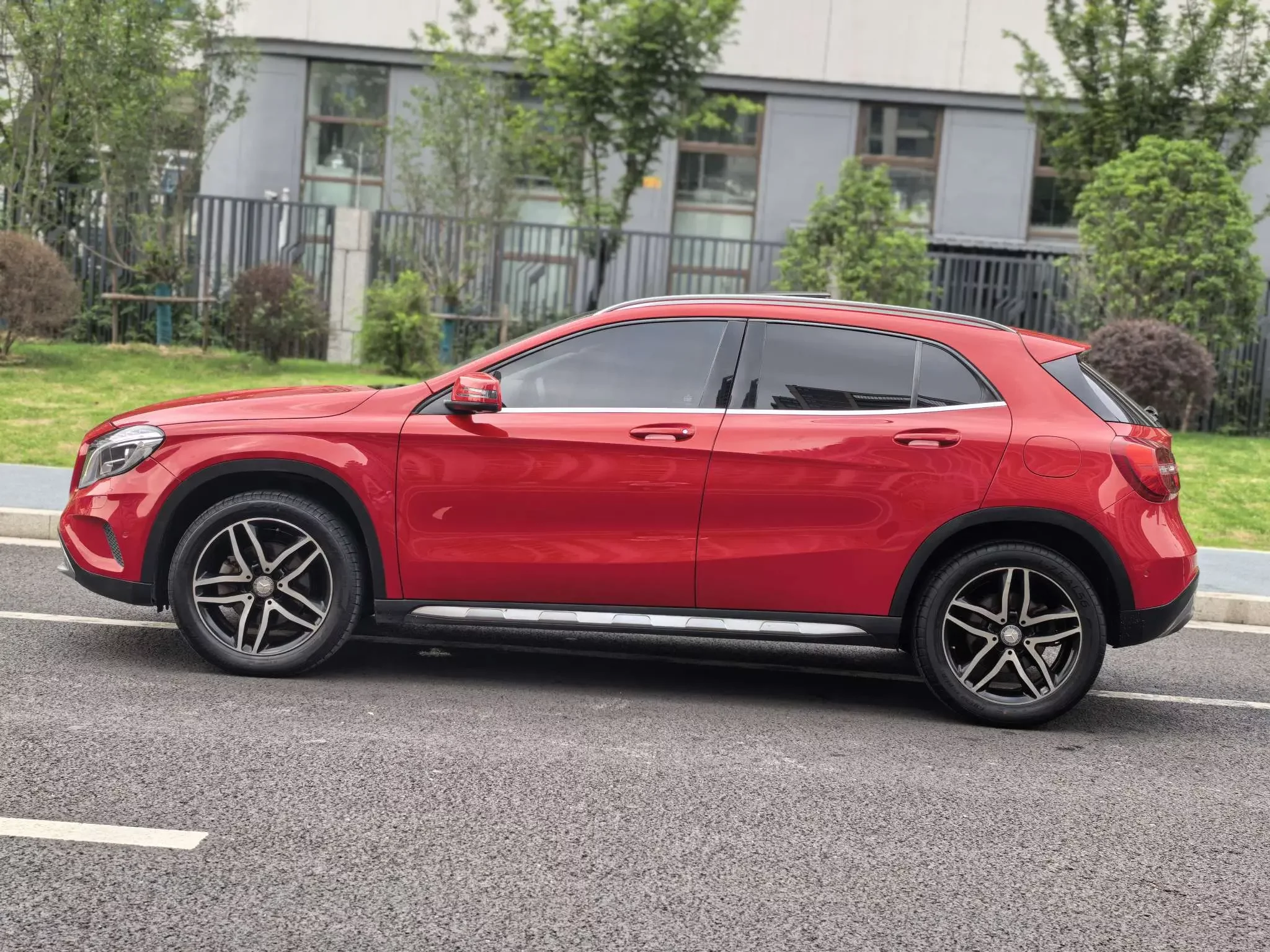 Mercedes-Benz GLA