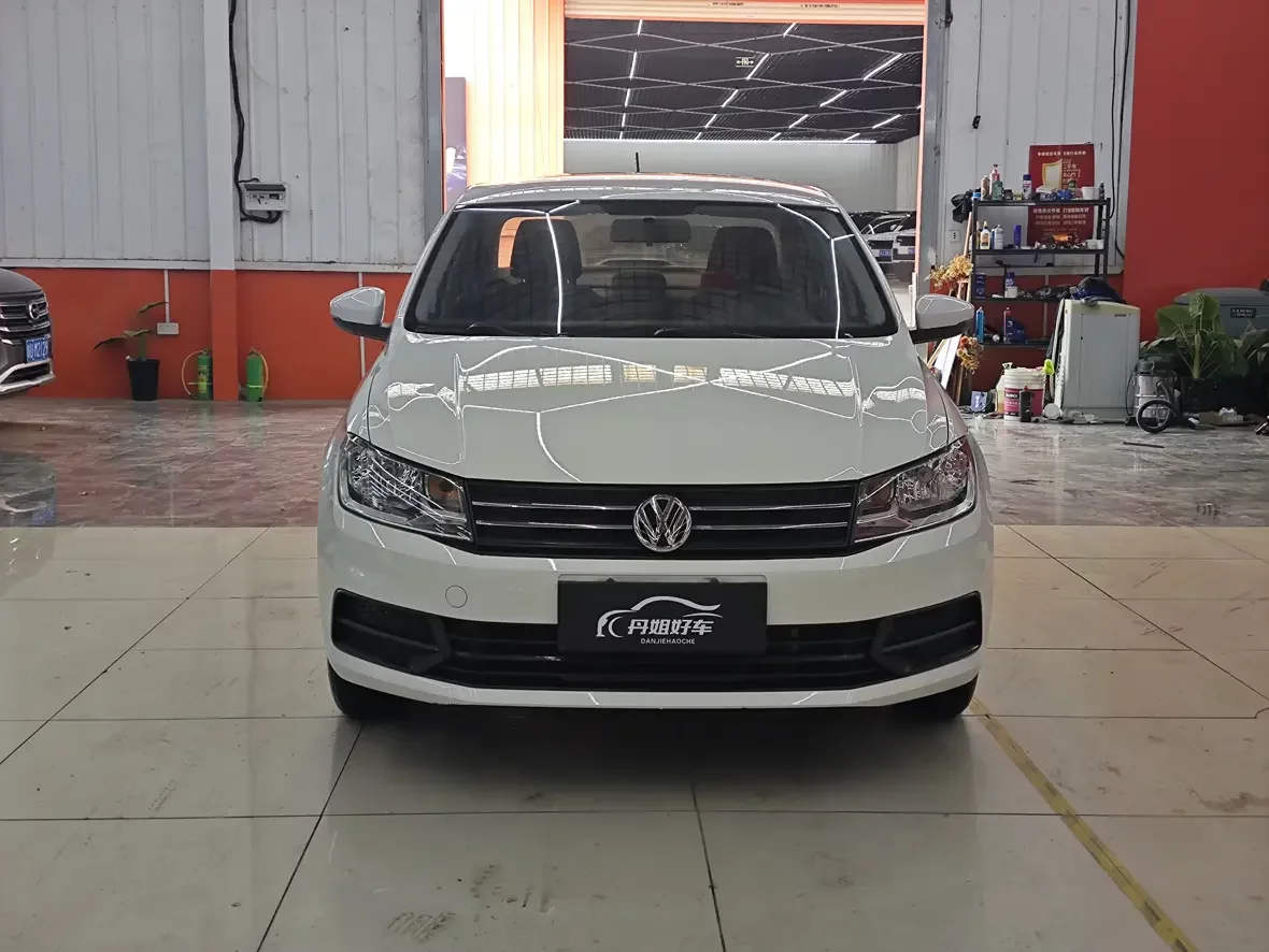 Volkswagen Santana