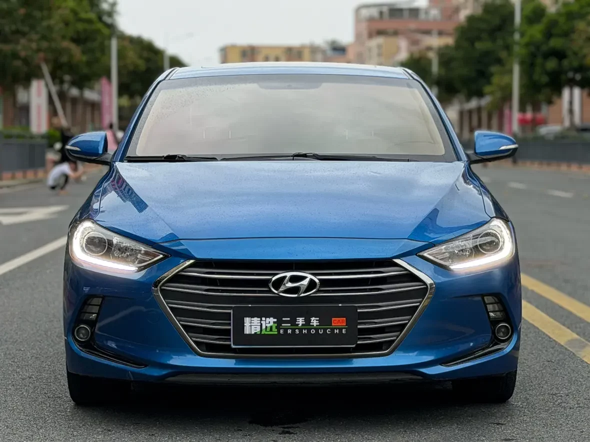 Hyundai lead