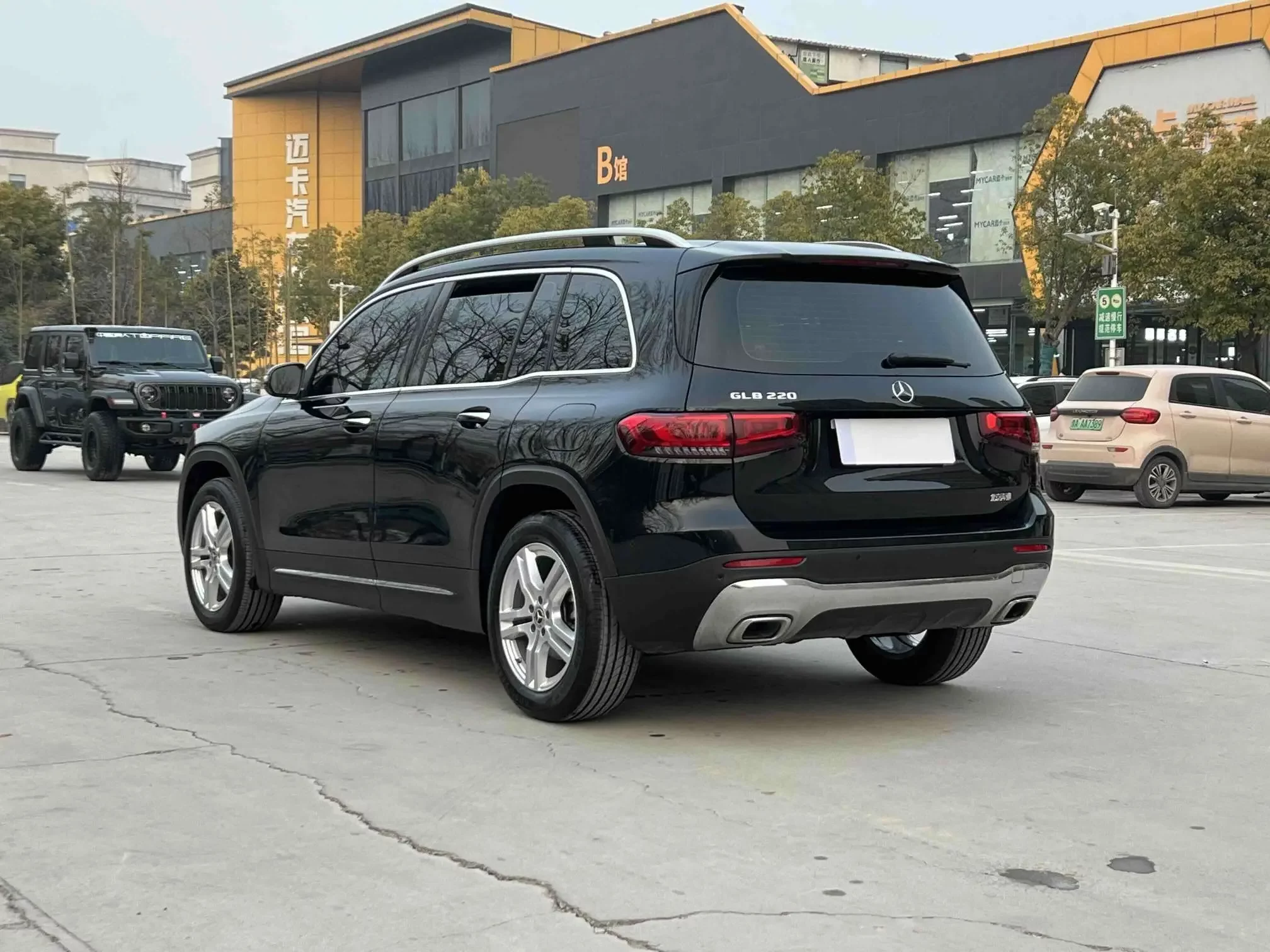 Mercedes-Benz GLB