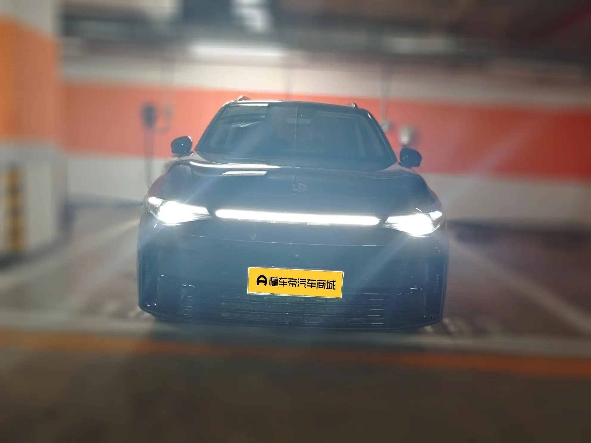 Leapmotor C16
