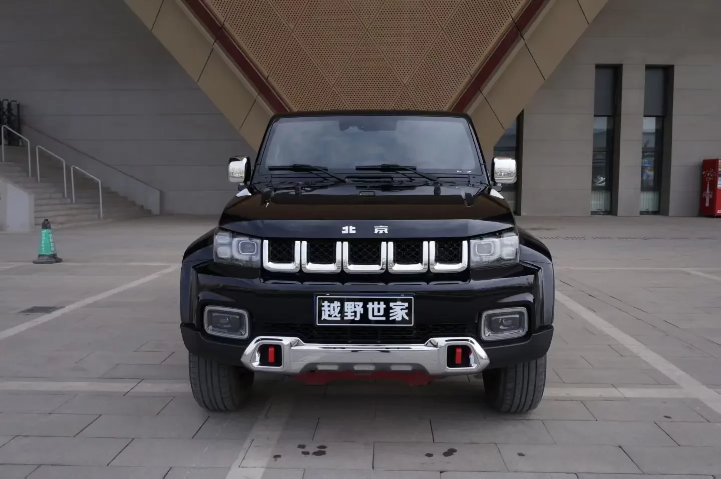 BAIC Beijing Off-road BJ40  из Китая