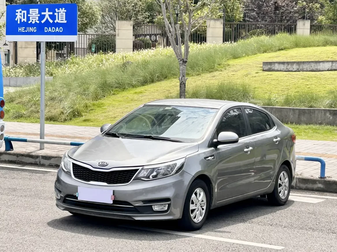 Kia K2  из Китая
