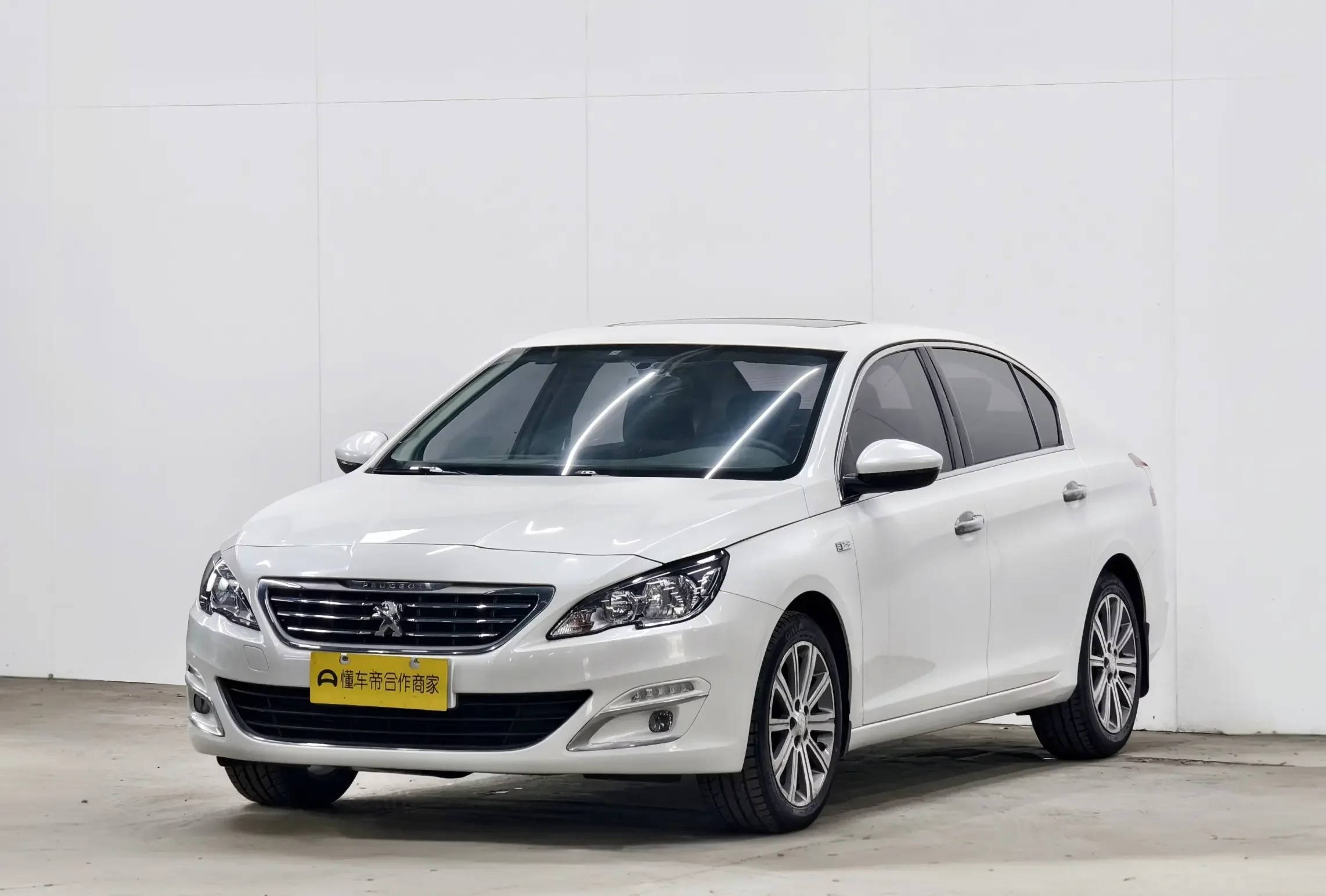 Peugeot 408