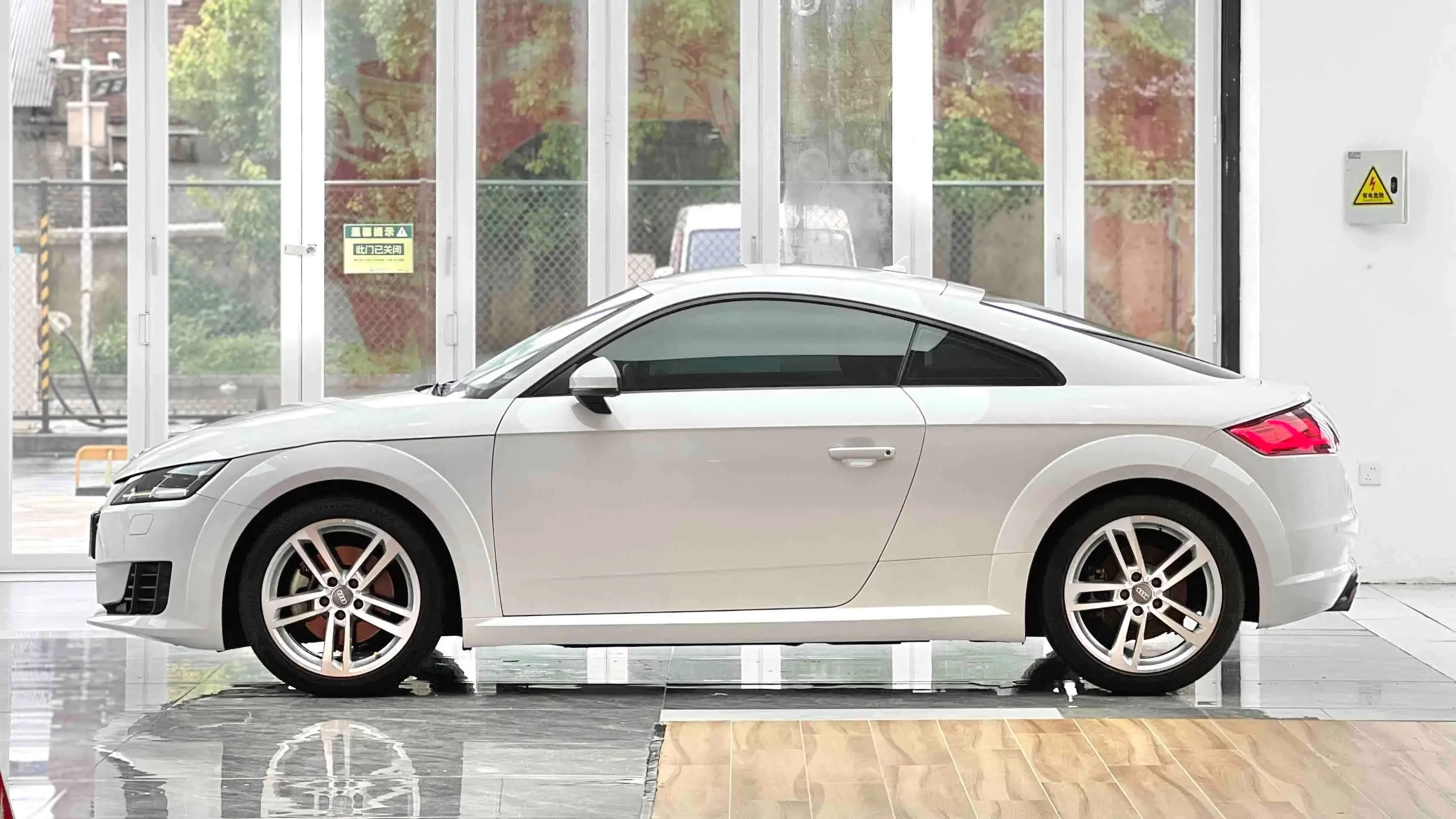 Audi TT