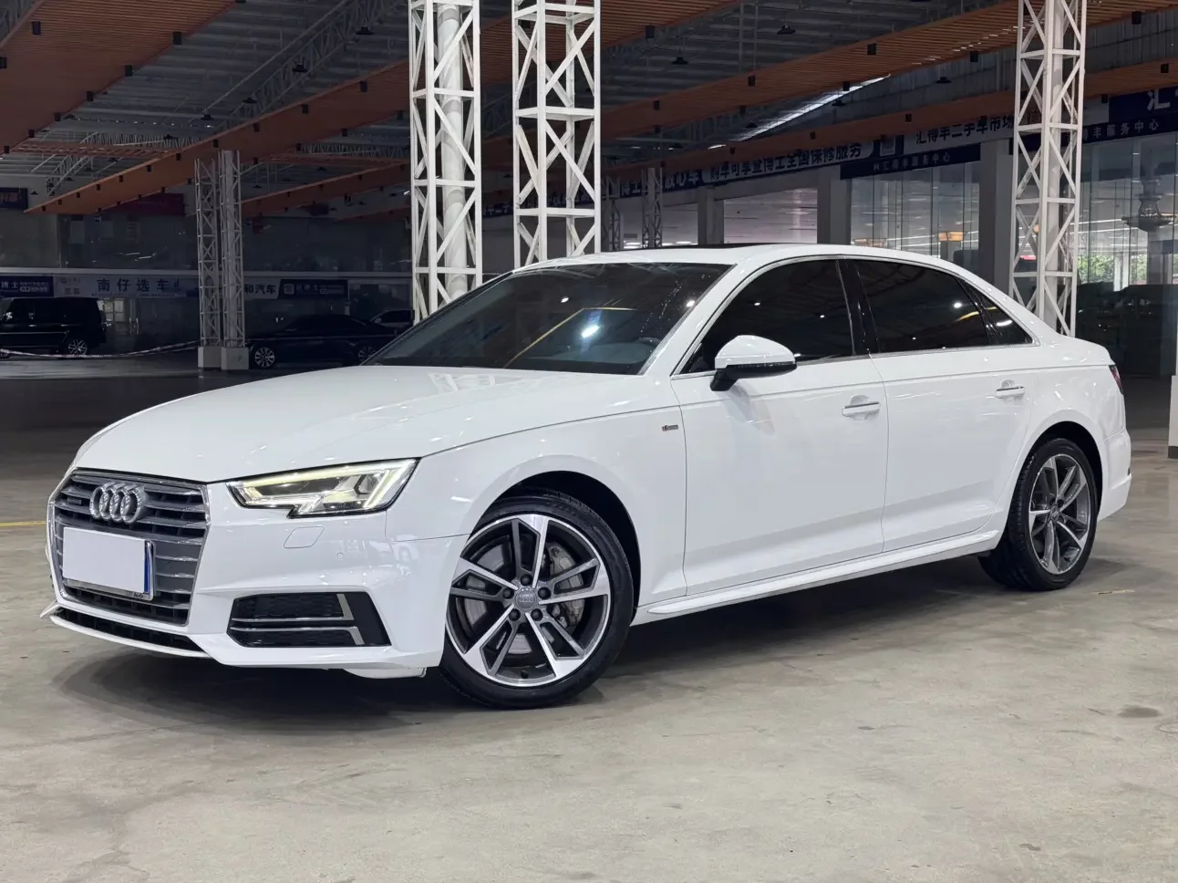 Audi A4L