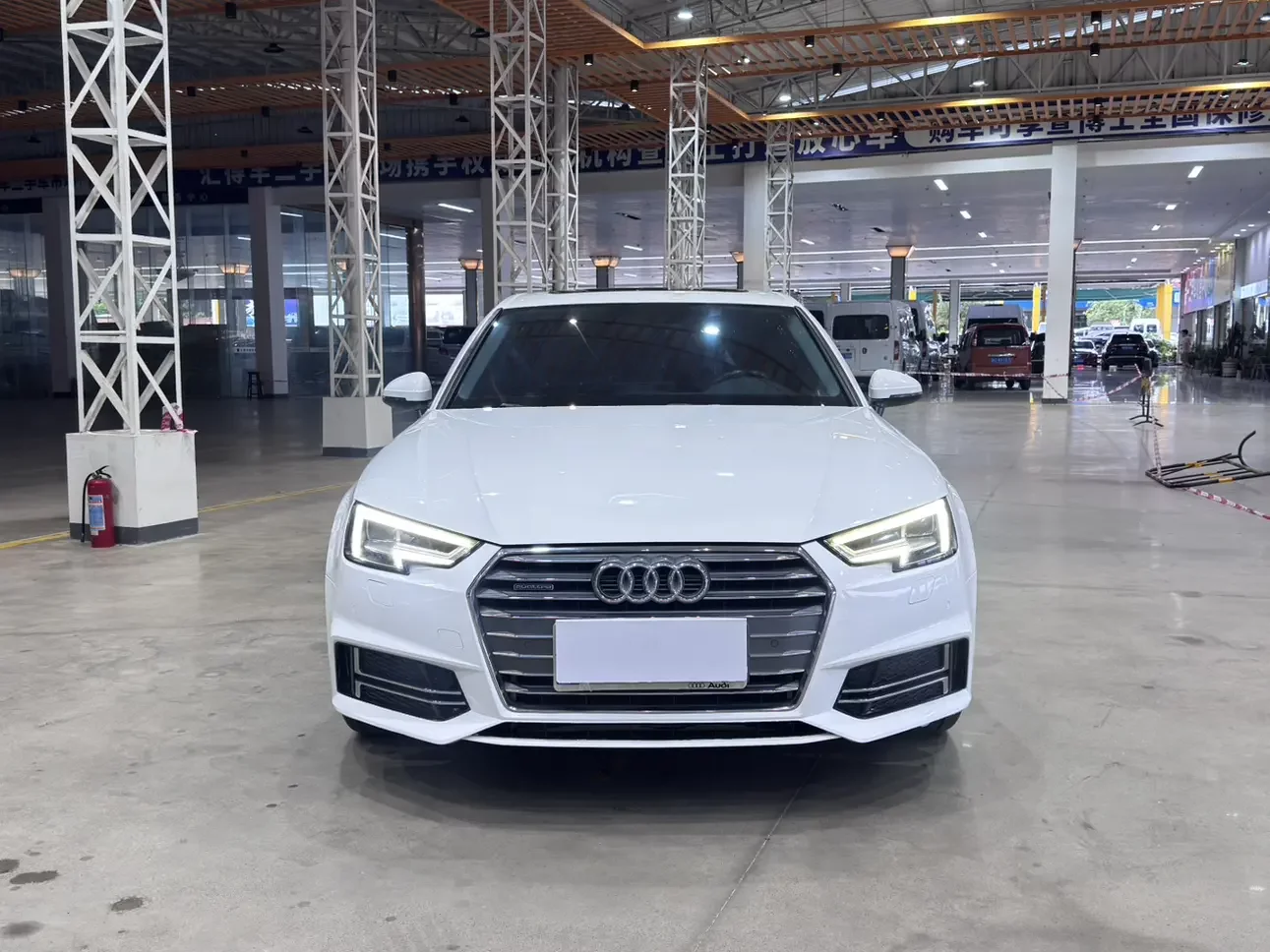 Audi A4L