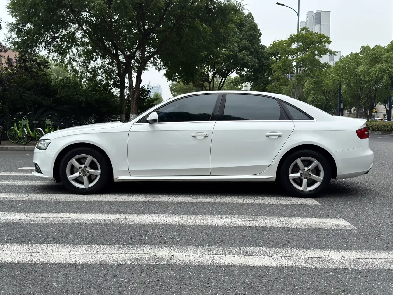 Audi A4L