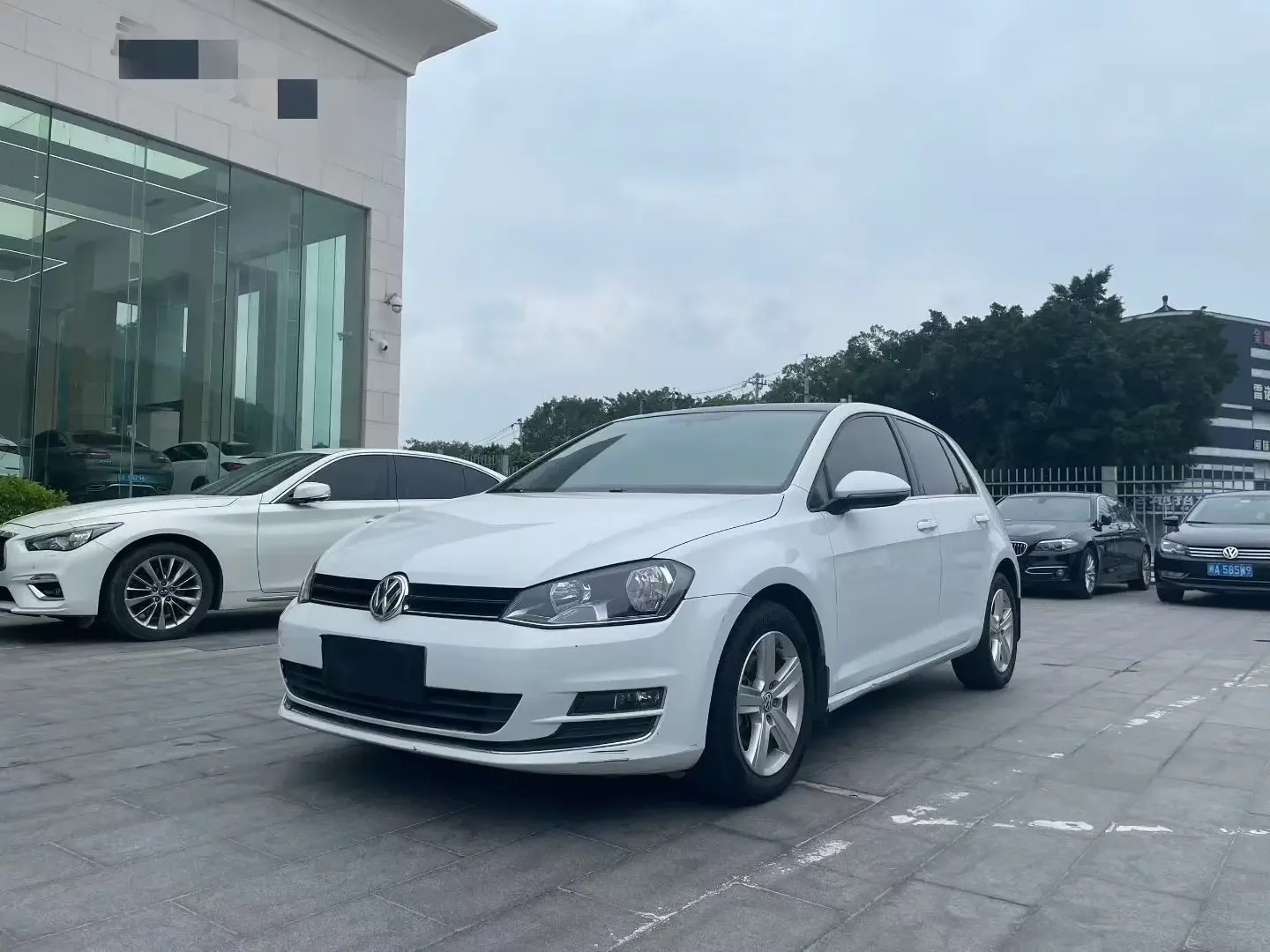 Volkswagen golf