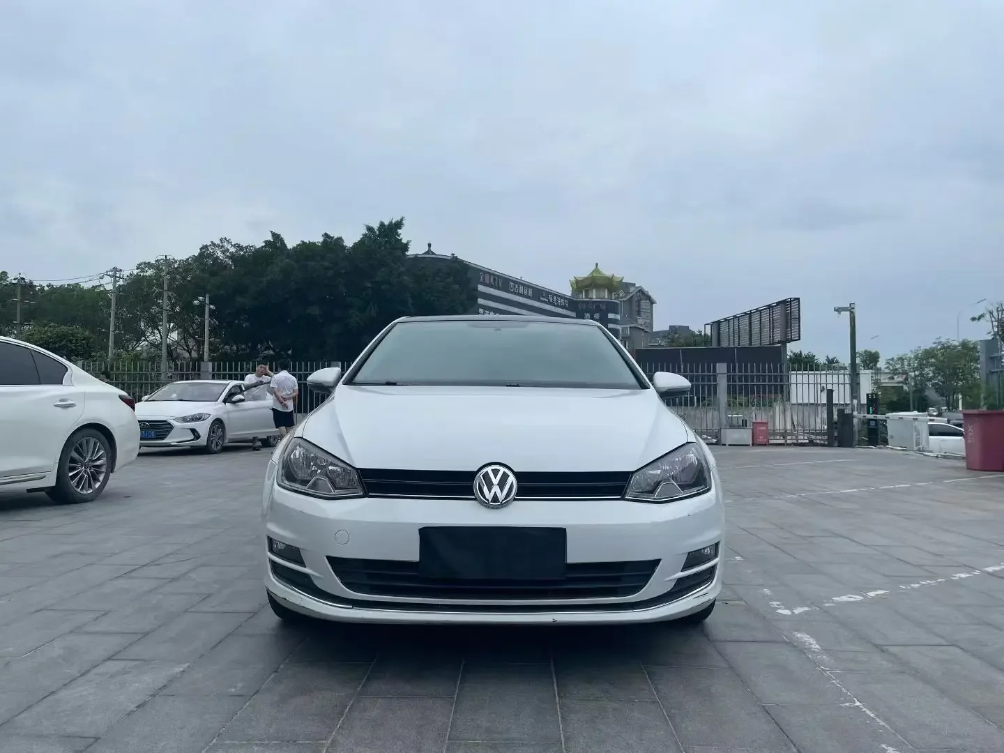 Volkswagen golf