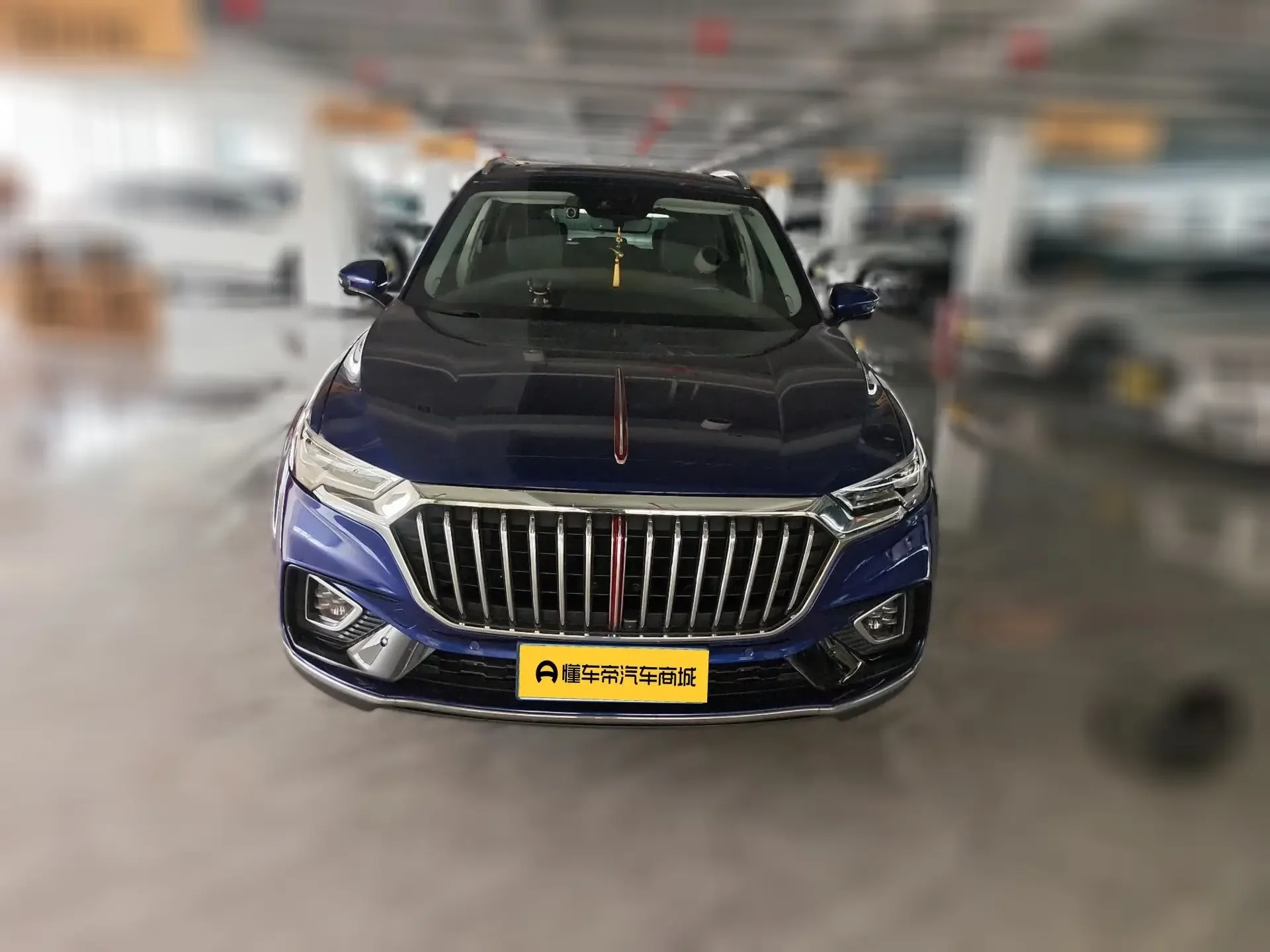 Hongqi HS5
