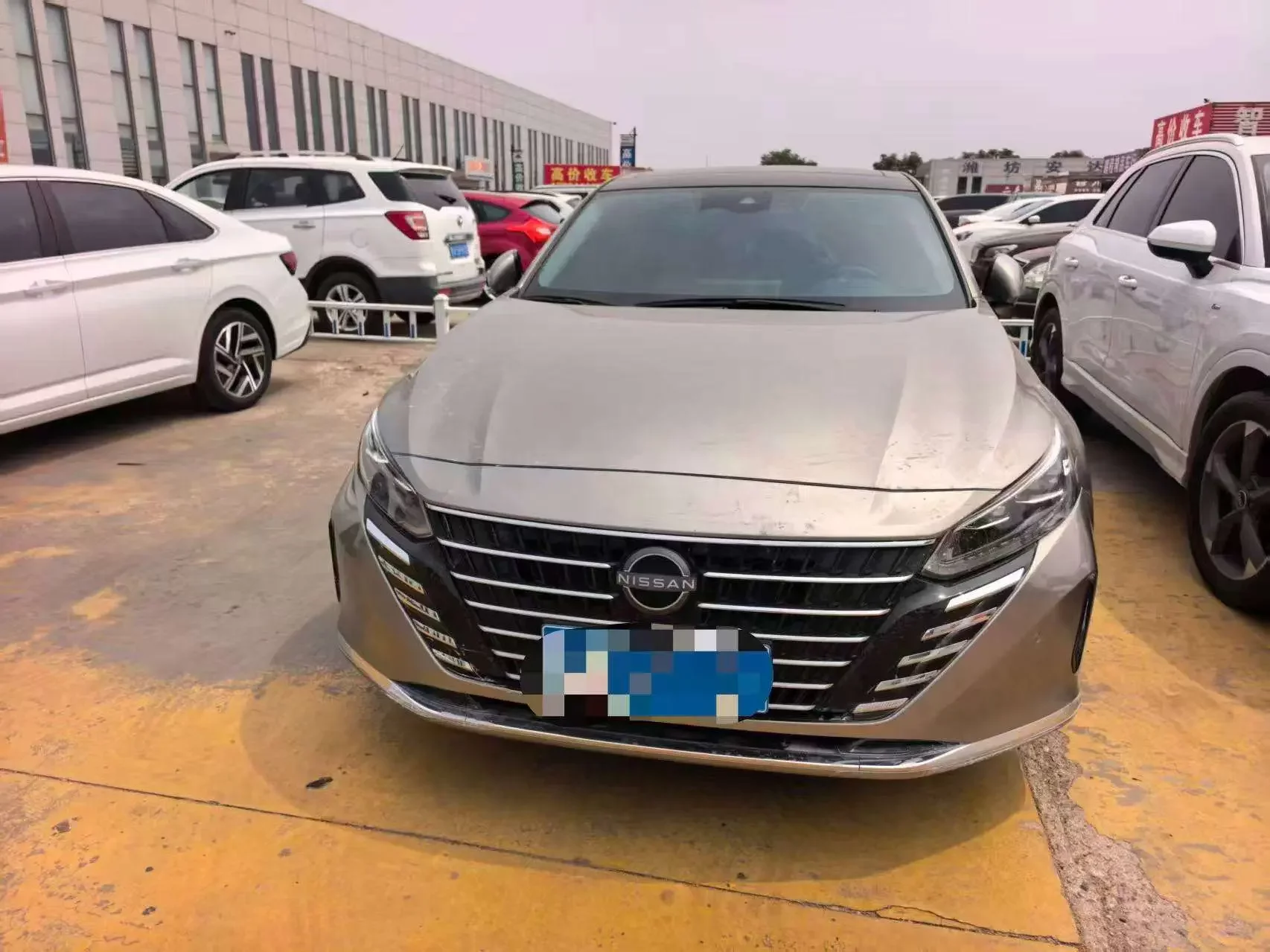 Nissan Altima