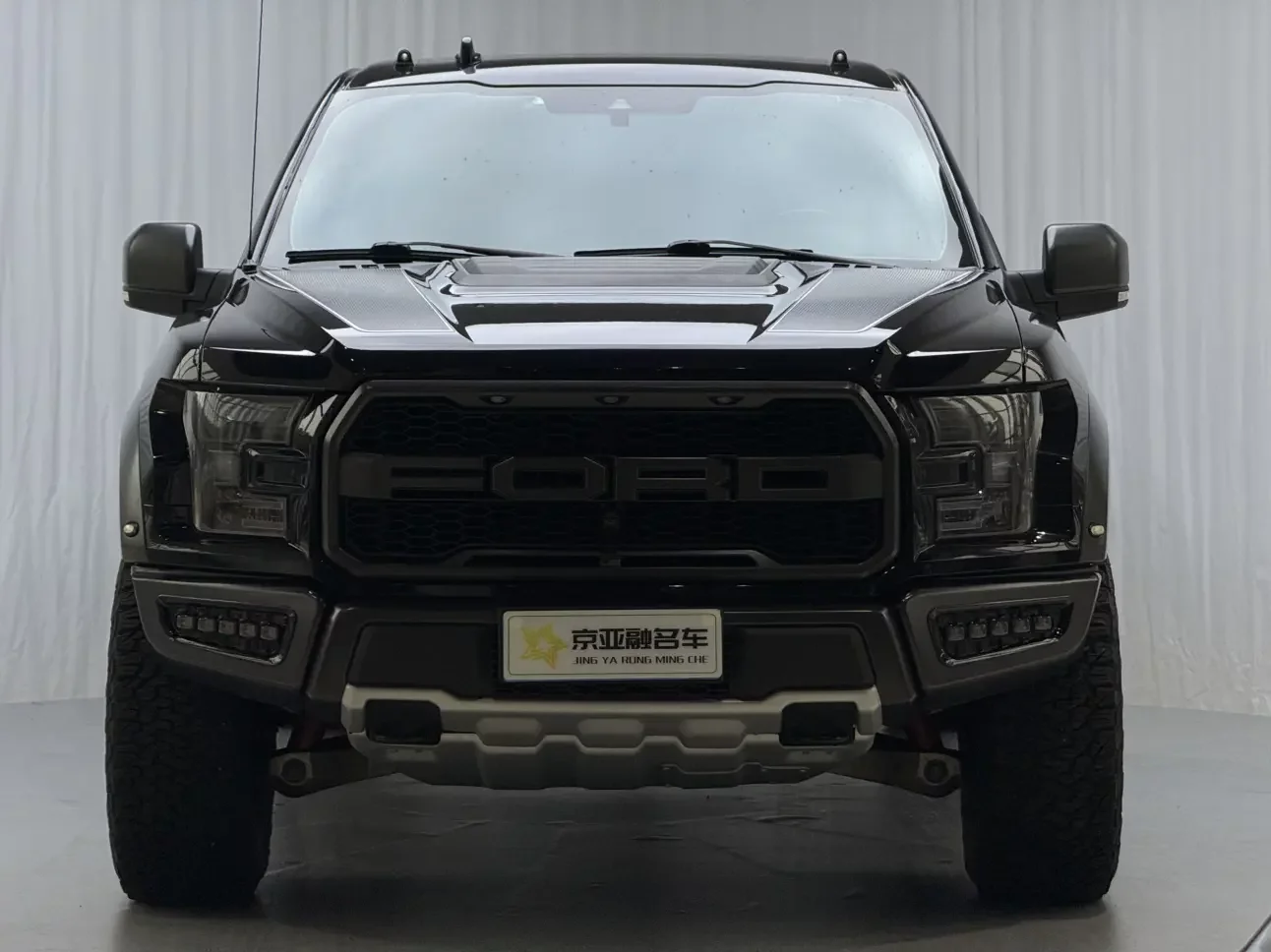 Ford F-150 Raptor