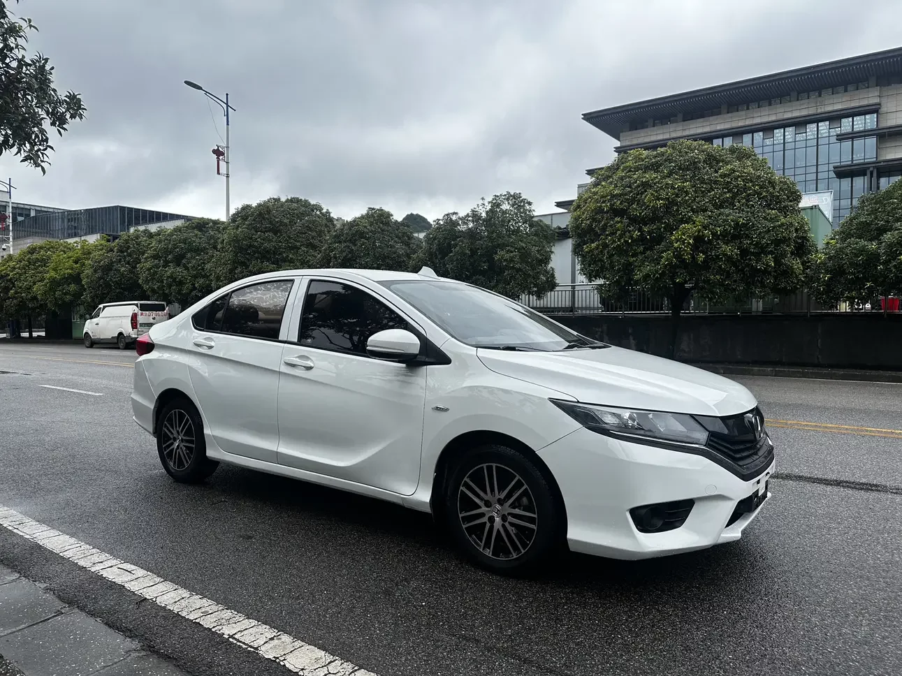Honda Gray
