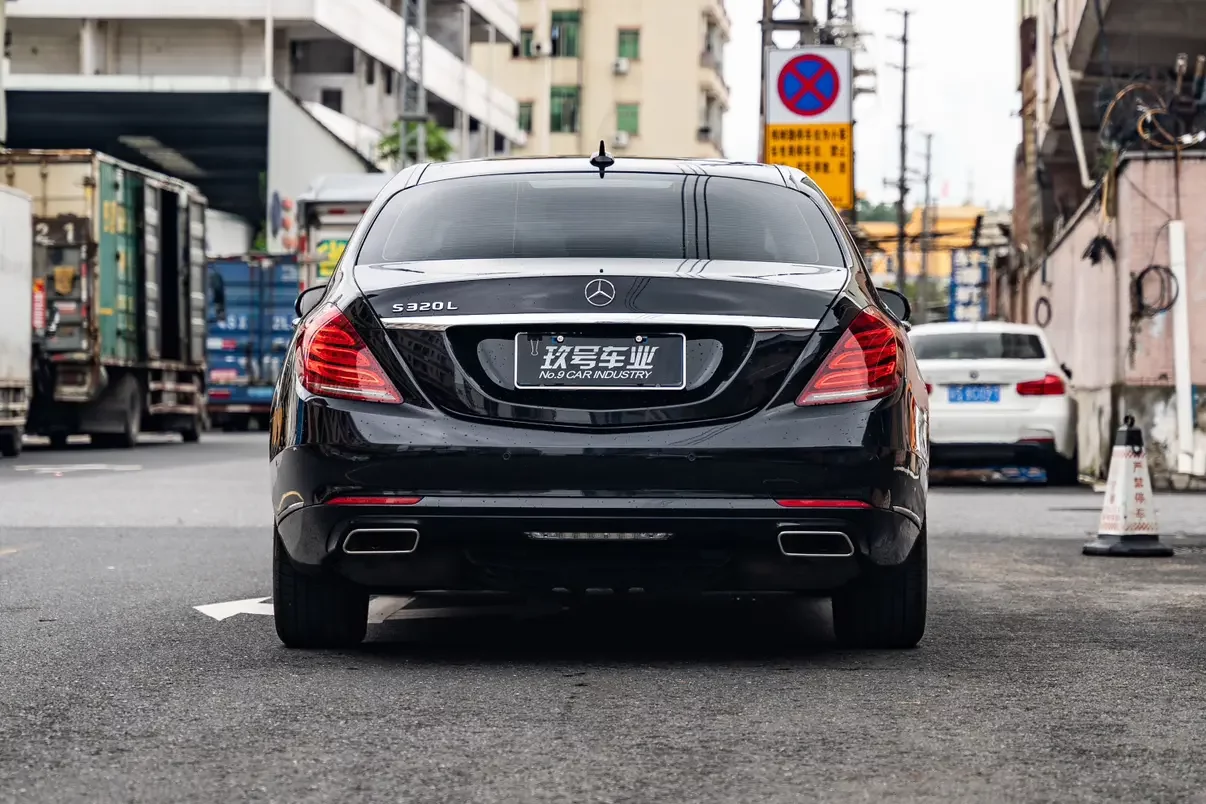 Mercedes-Benz S Class