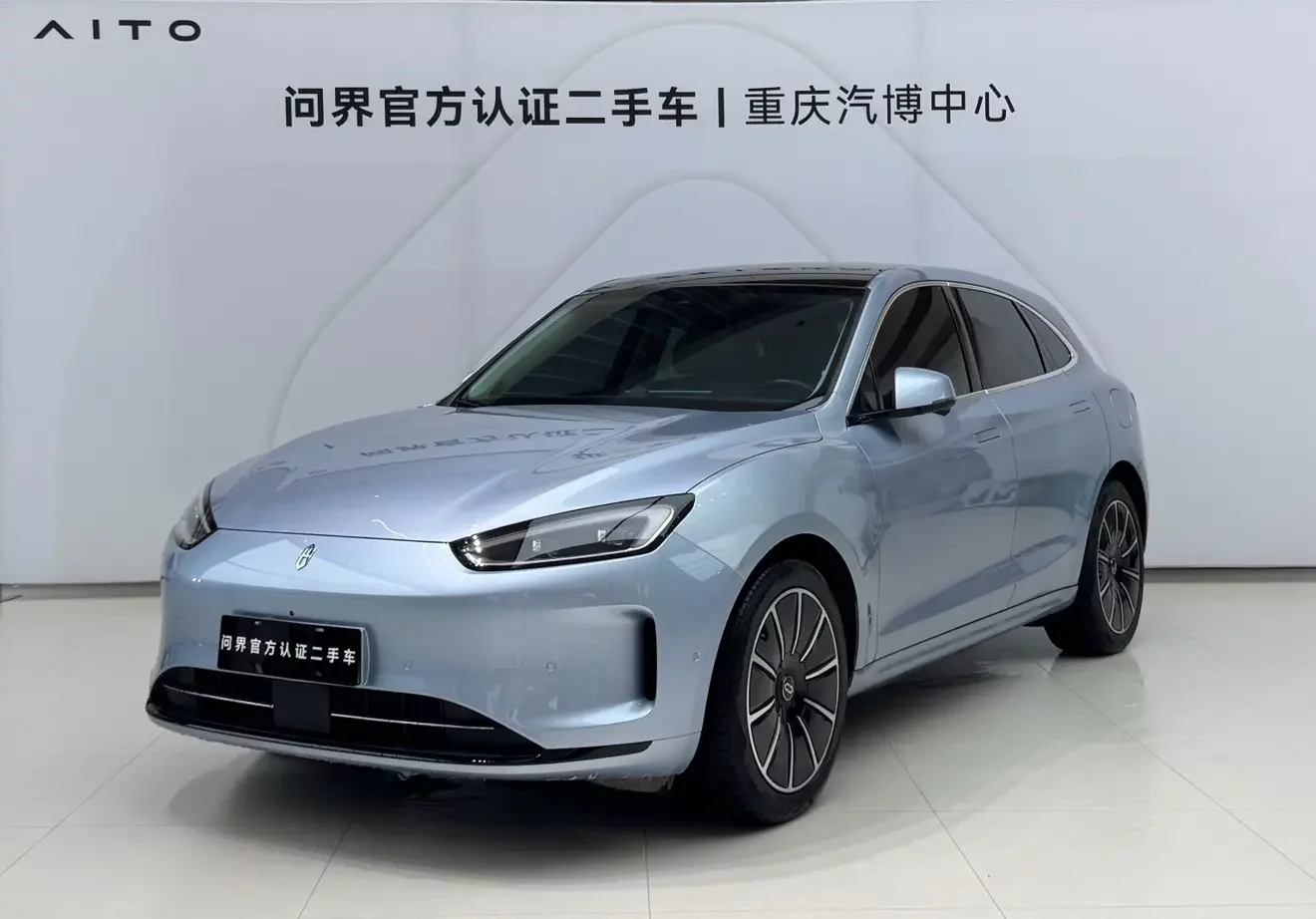 AITO M5