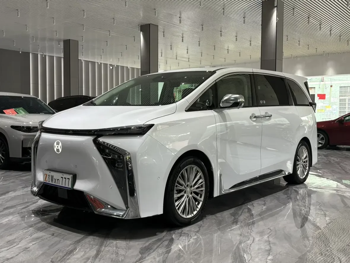 HYCAN Hechuang V09  из Китая