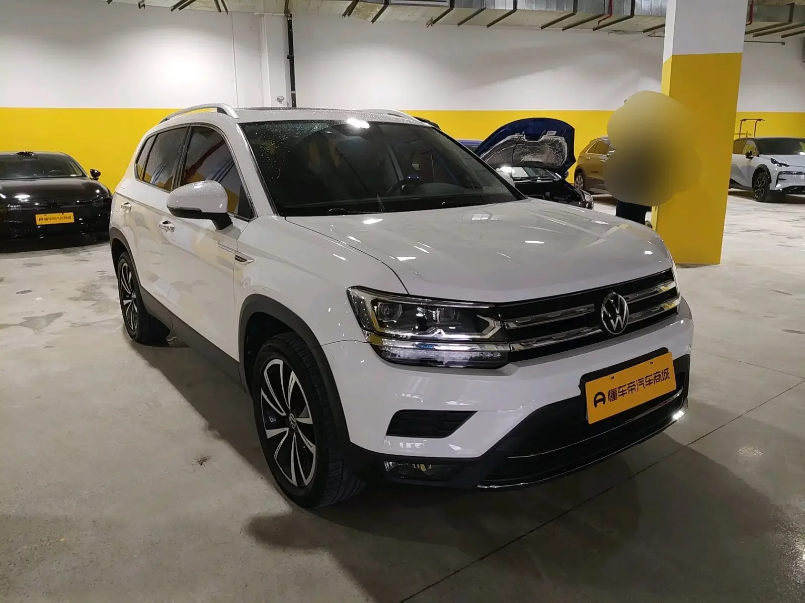 Volkswagen Tharu