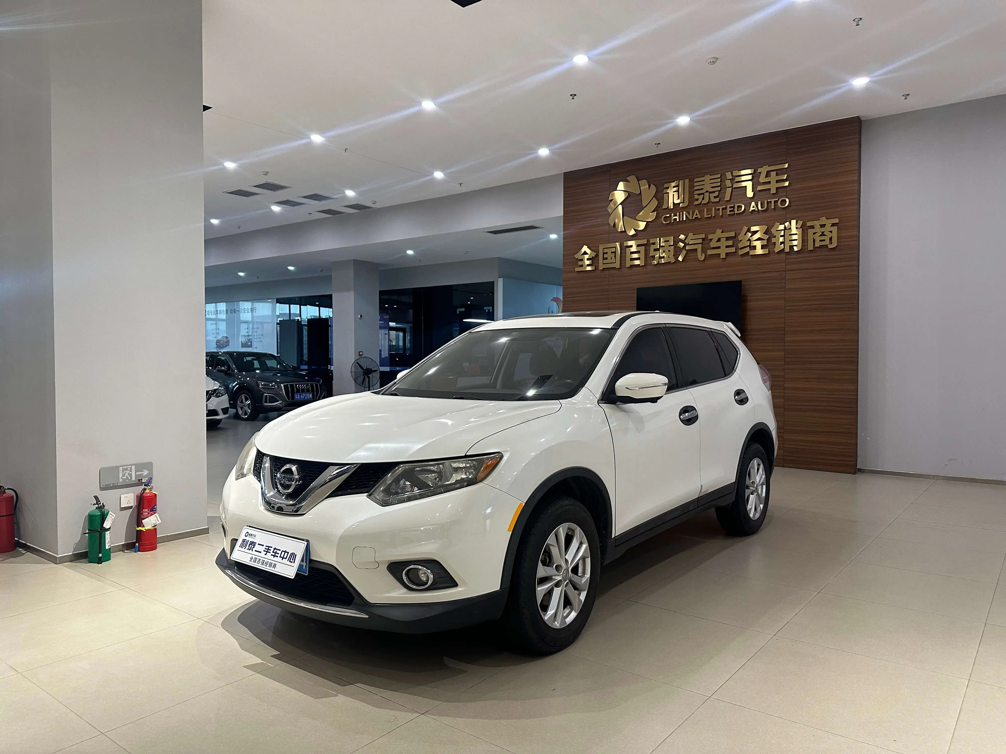 Nissan X-Trail (Qijun)  из Китая