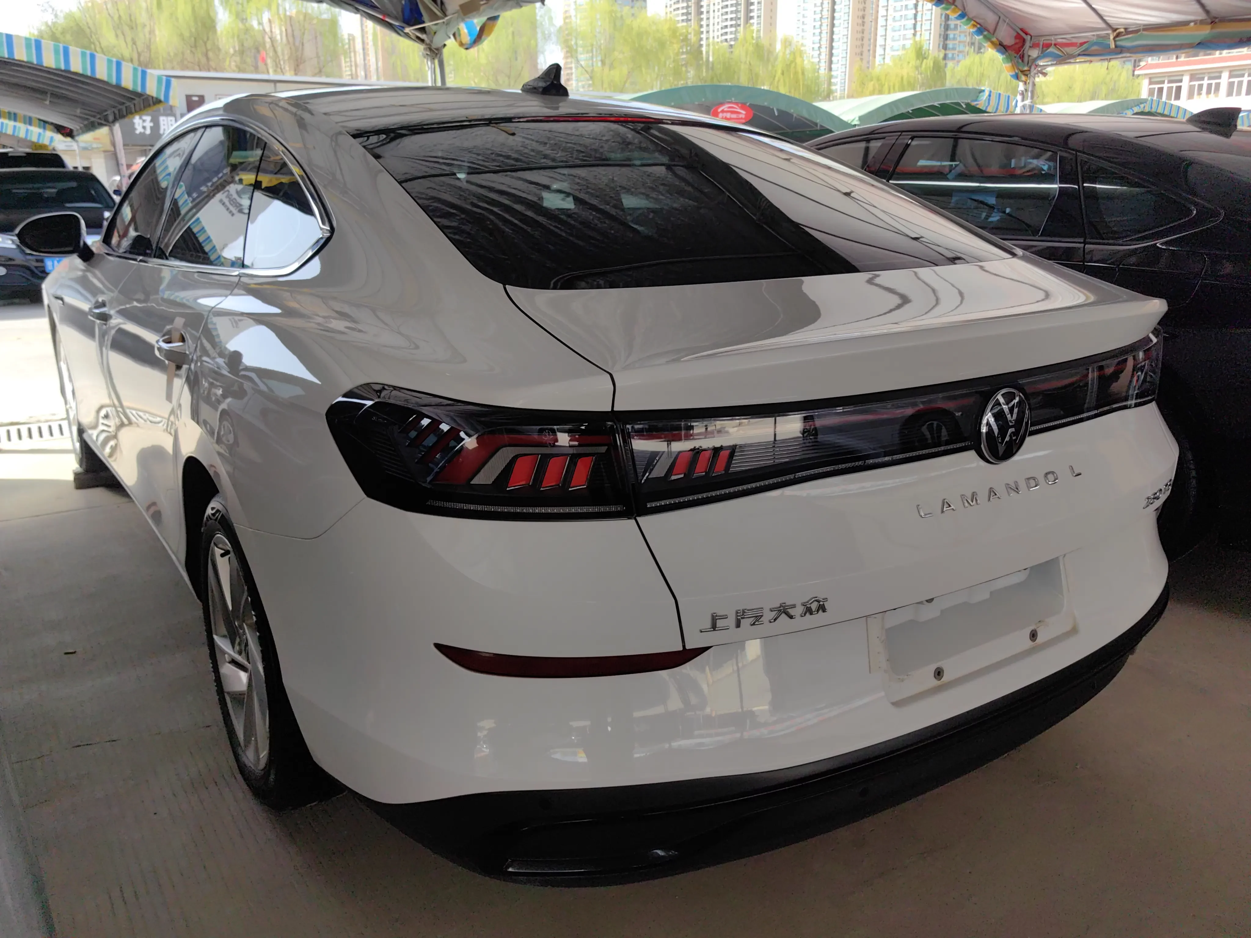 Volkswagen Lamando