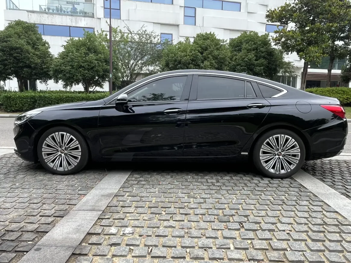Hongqi H5 classic