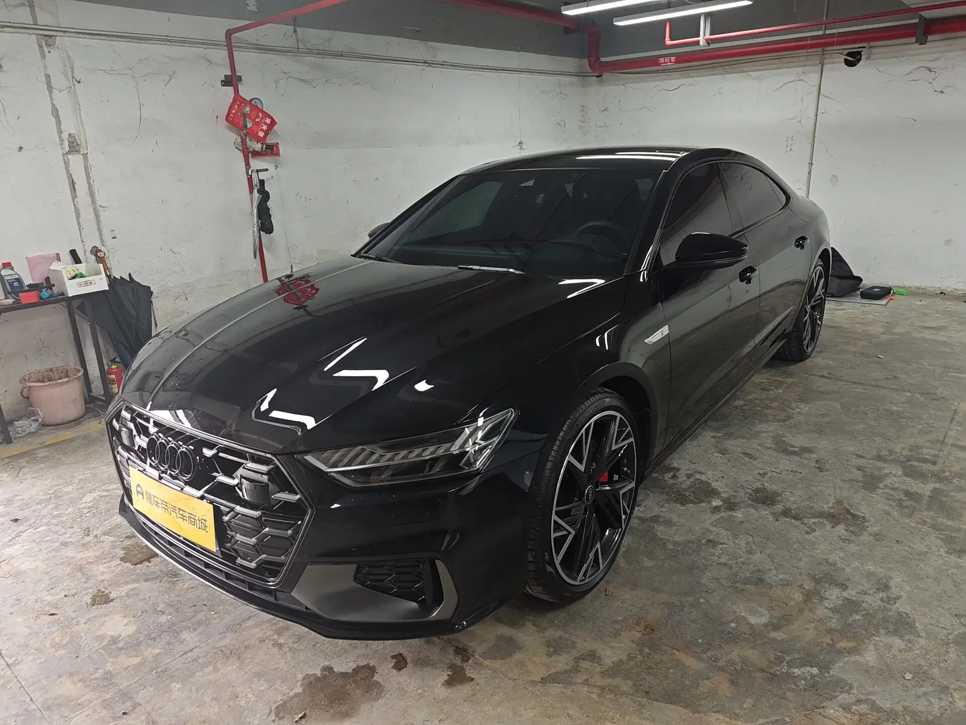 Audi A7L