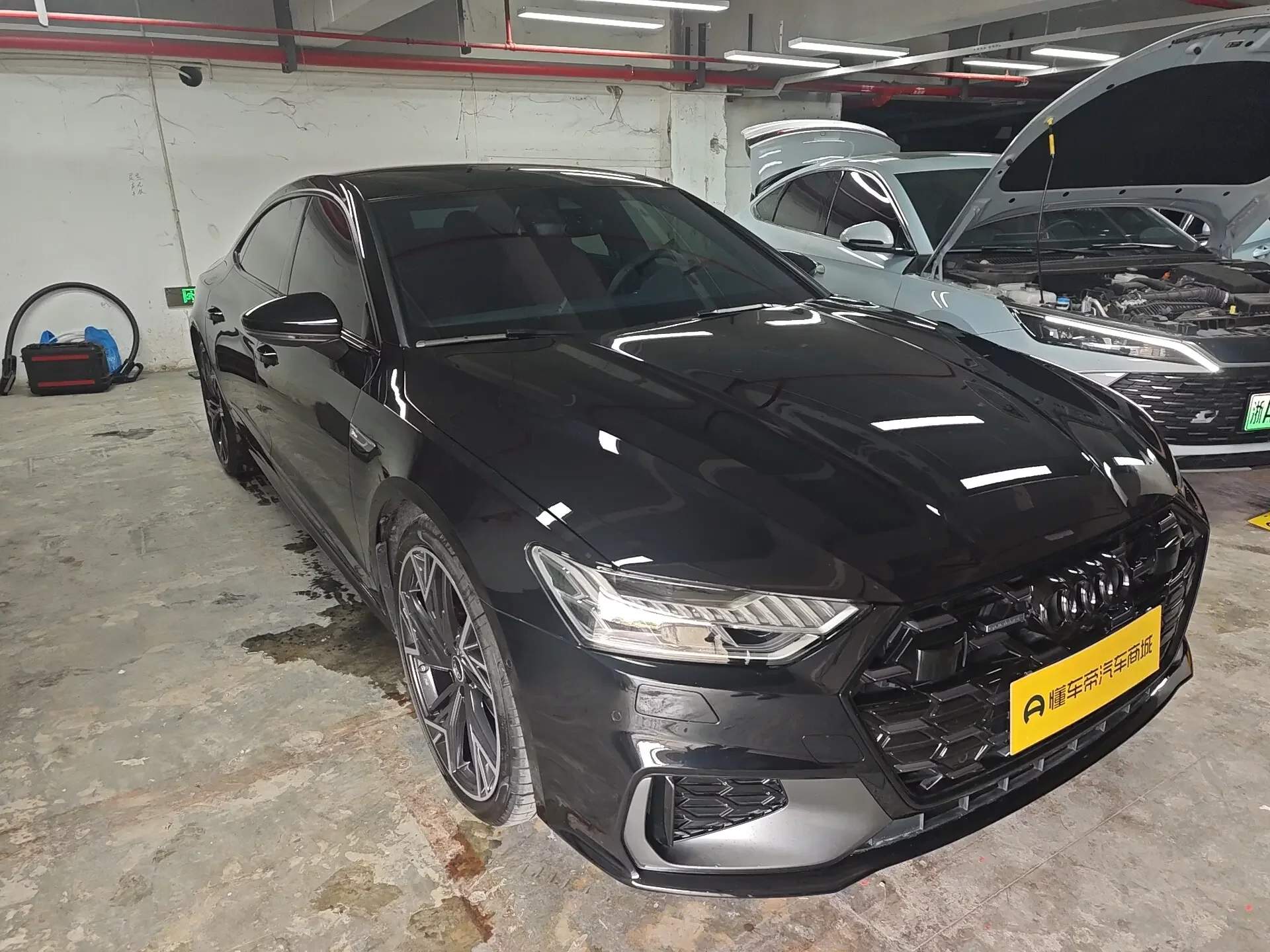Audi A7L
