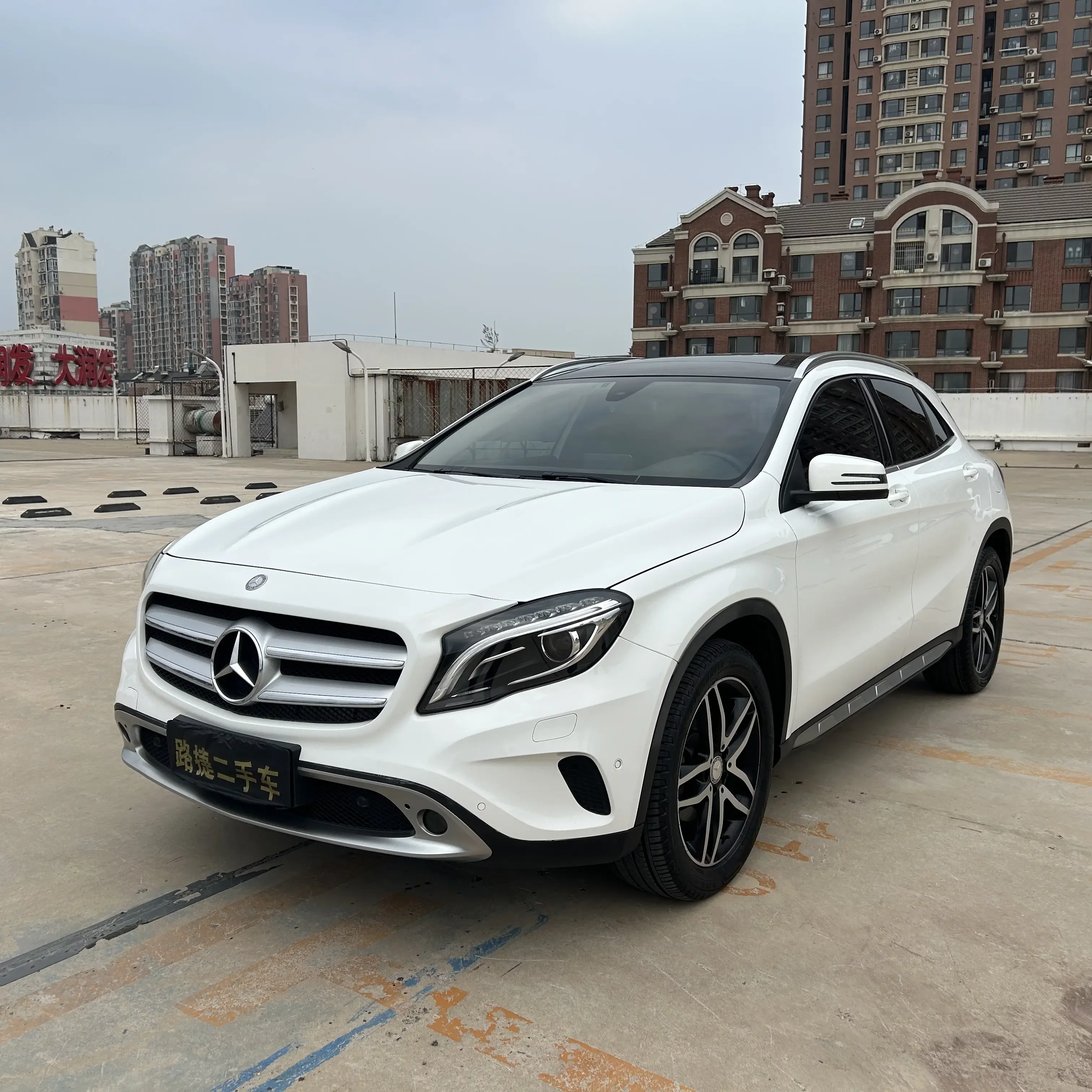 Mercedes-Benz GLA