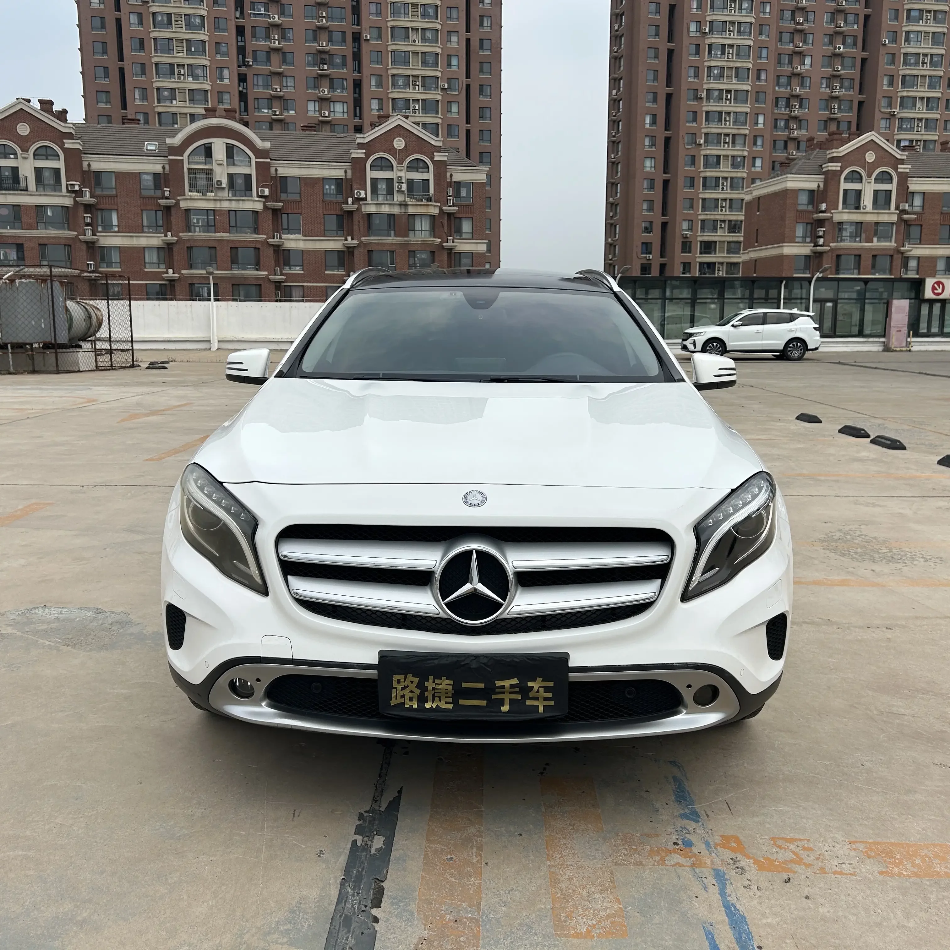 Mercedes-Benz GLA