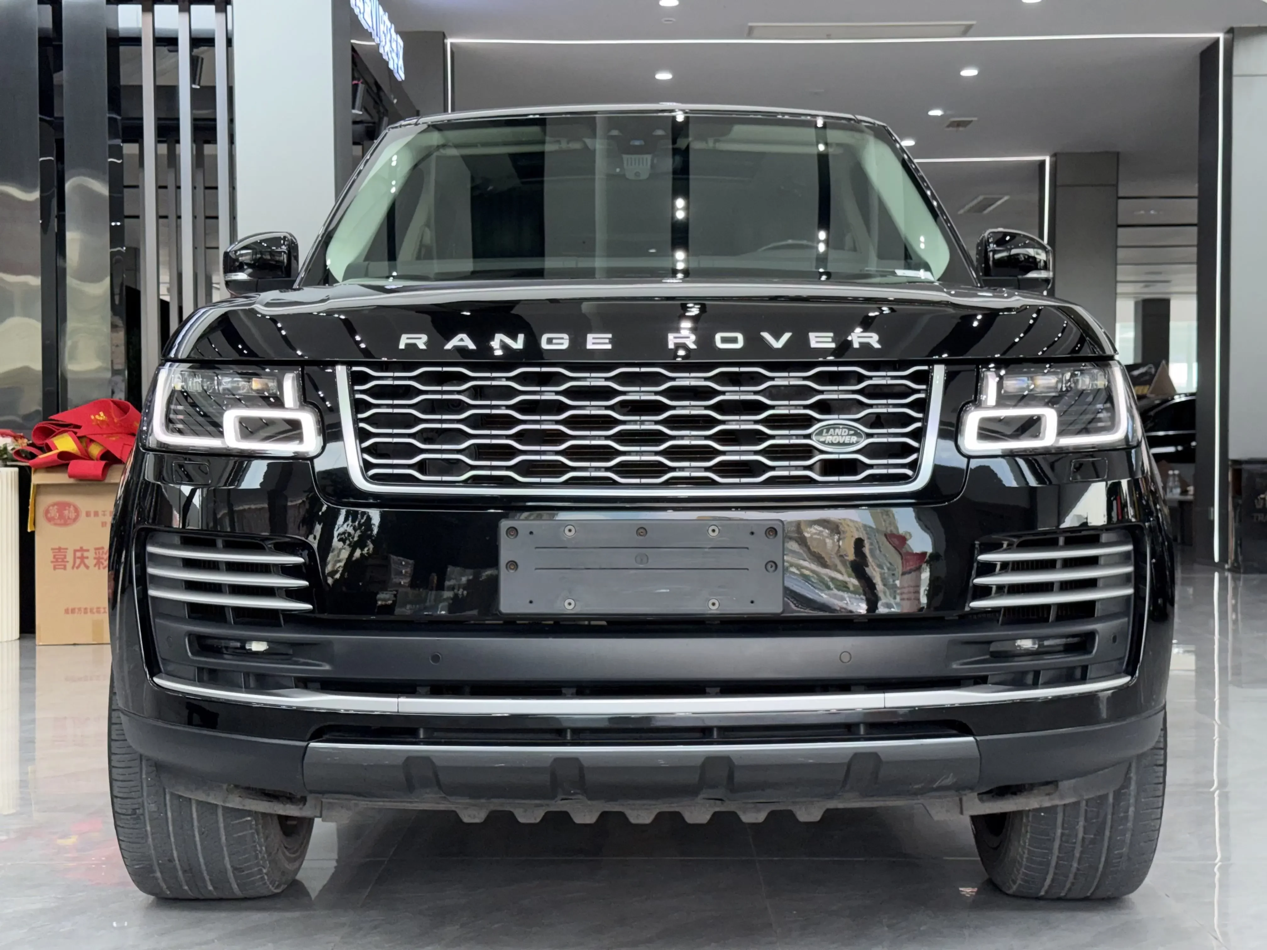 Land Rover range rover