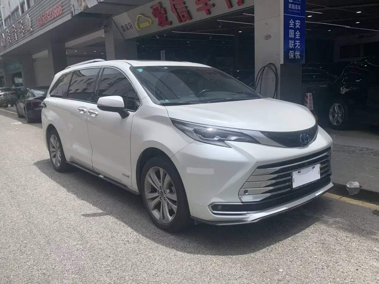 Toyota Sienna