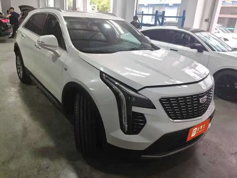 Cadillac XT4